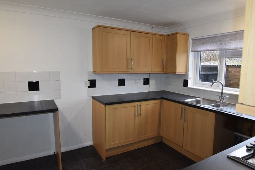 Bishopsfield Road, Fareham, Hampshire, PO14