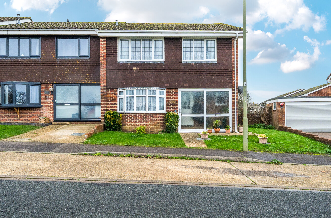 Dore Avenue, Portchester, Fareham, Hampshire, PO16