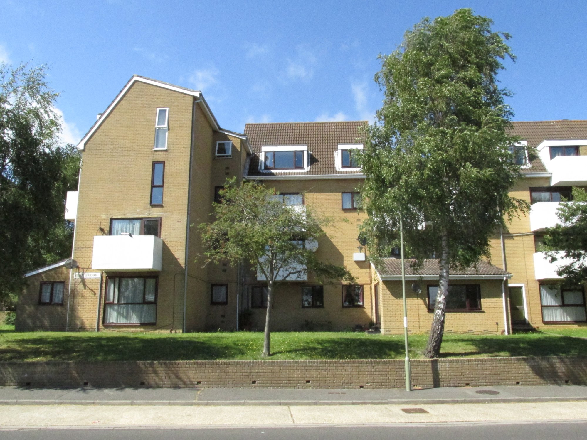 Frogmore, Fareham, Hampshire, PO14