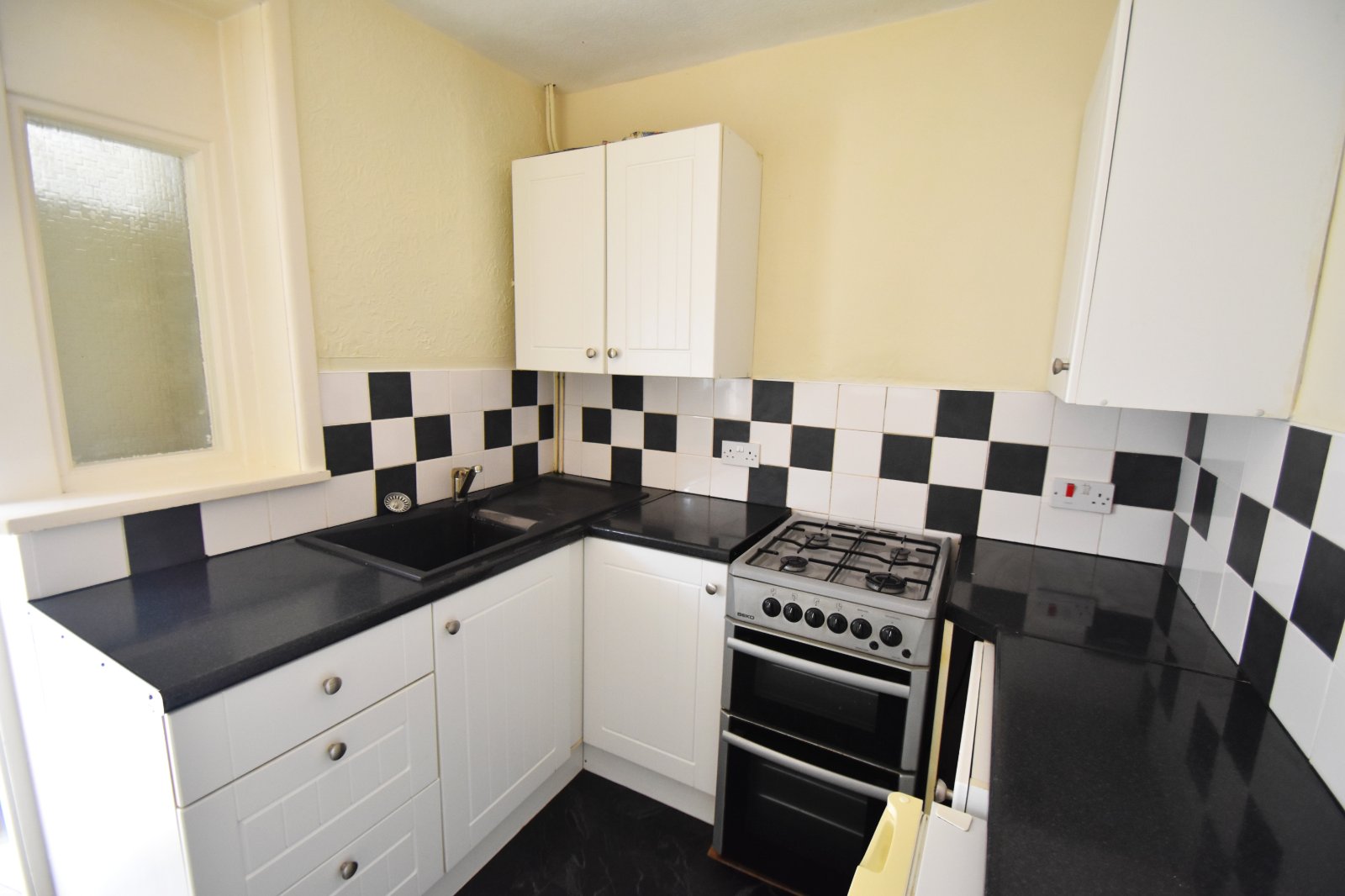 Fairfield Avenue, Fareham, Hampshire, PO14 - Charters