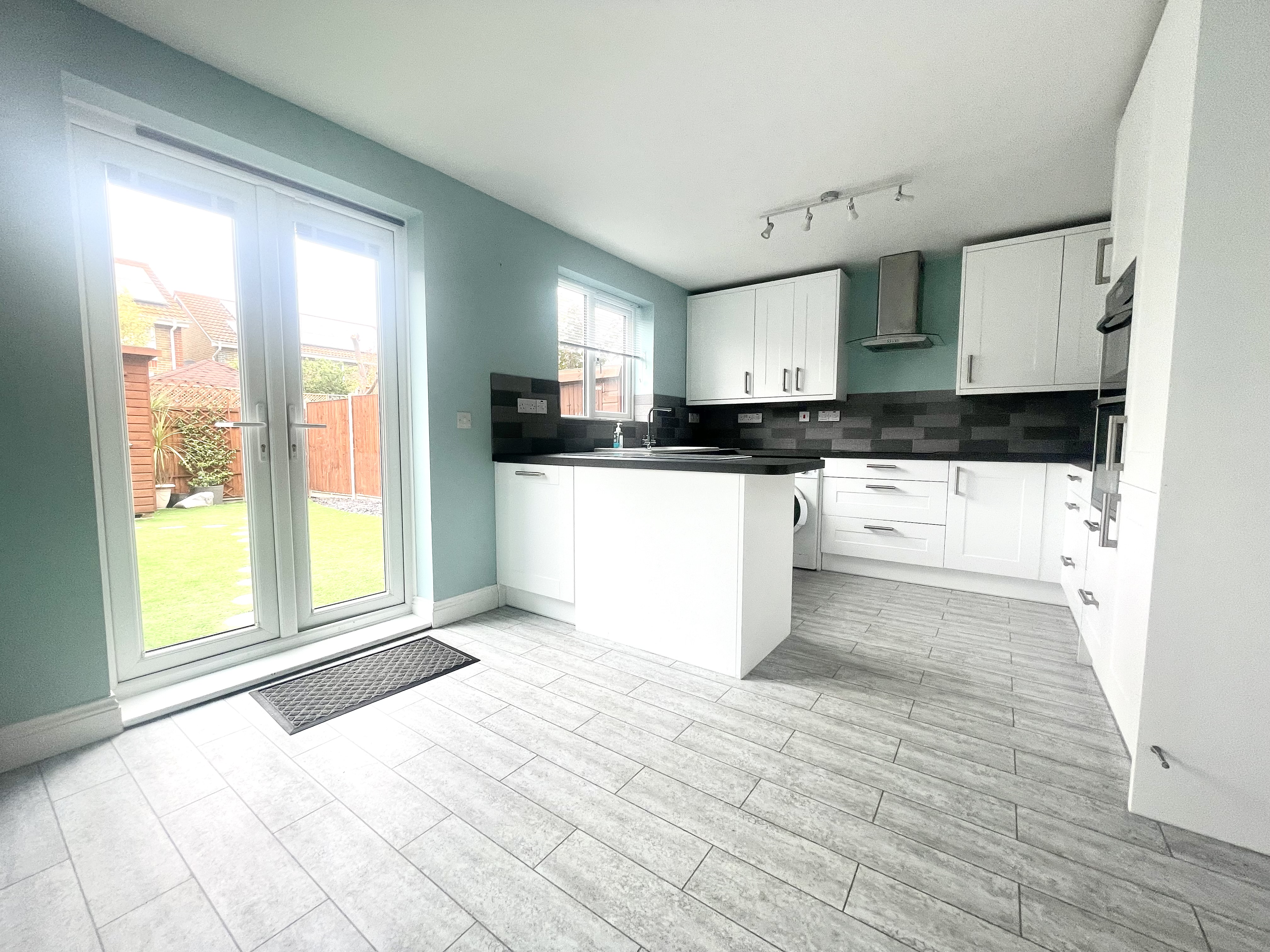 Fitzroy Drive, Lee-on-the-Solent, PO13 - Charters