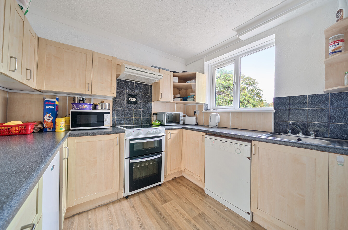 Cowes Court, Frogmore, Fareham, PO14