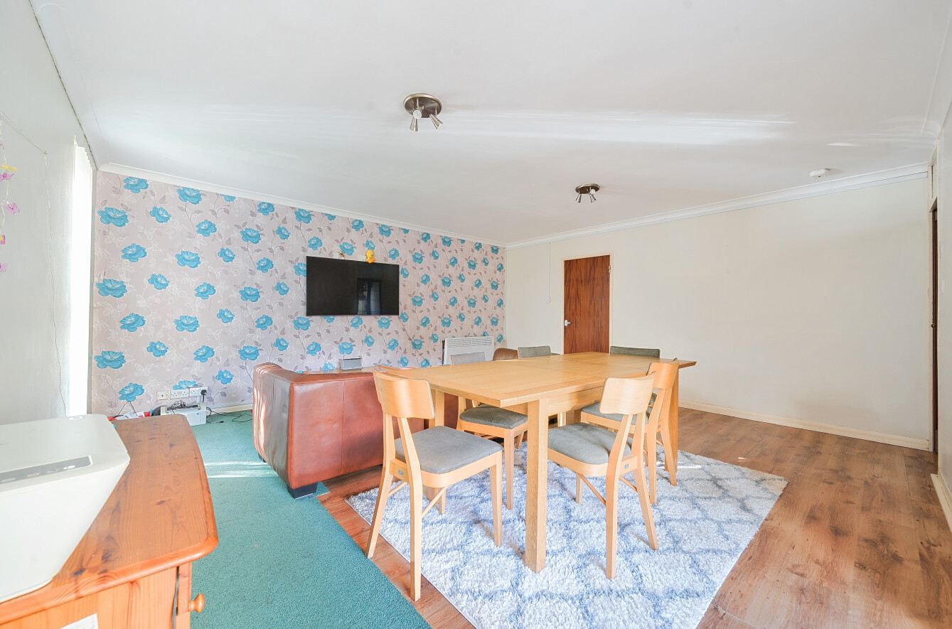 Cowes Court, Frogmore, Fareham, PO14