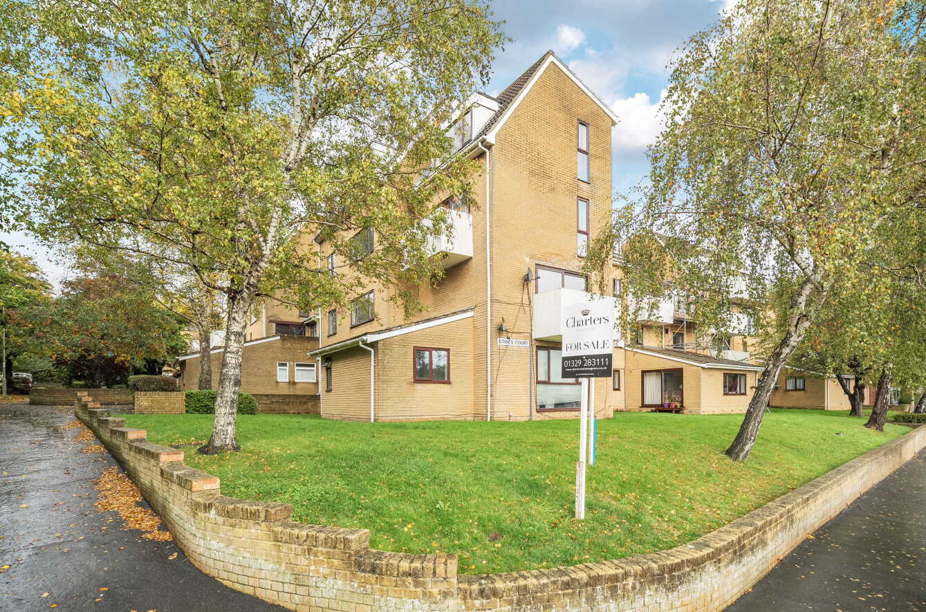 Cowes Court, Frogmore, Fareham, PO14