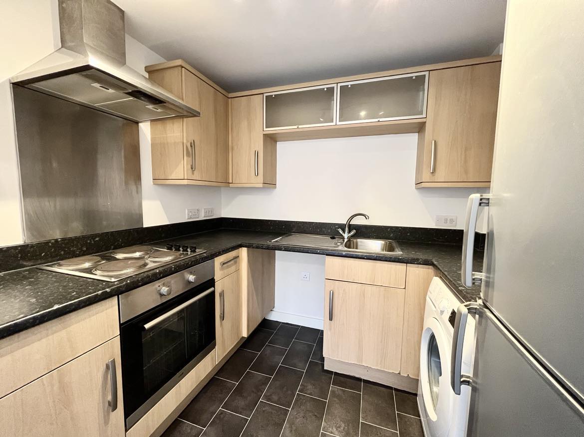 Quay Street, Fareham, PO16 - Charters