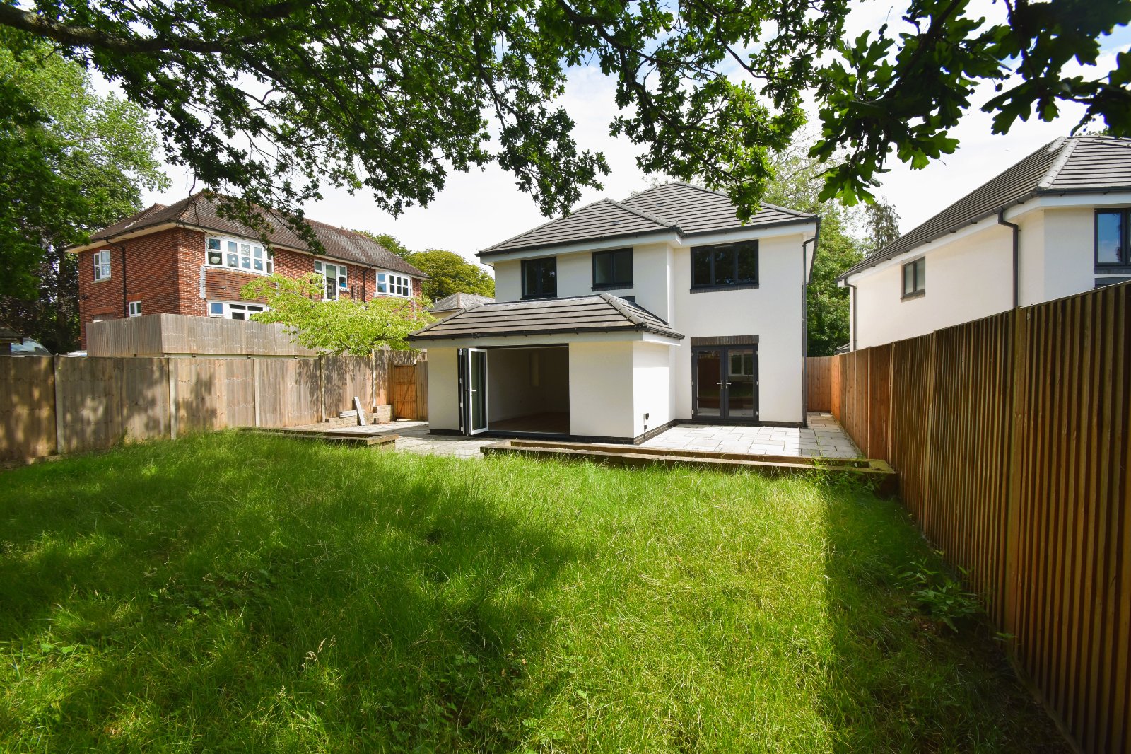 The Avenue, Fareham, Hampshire, PO14 - Charters