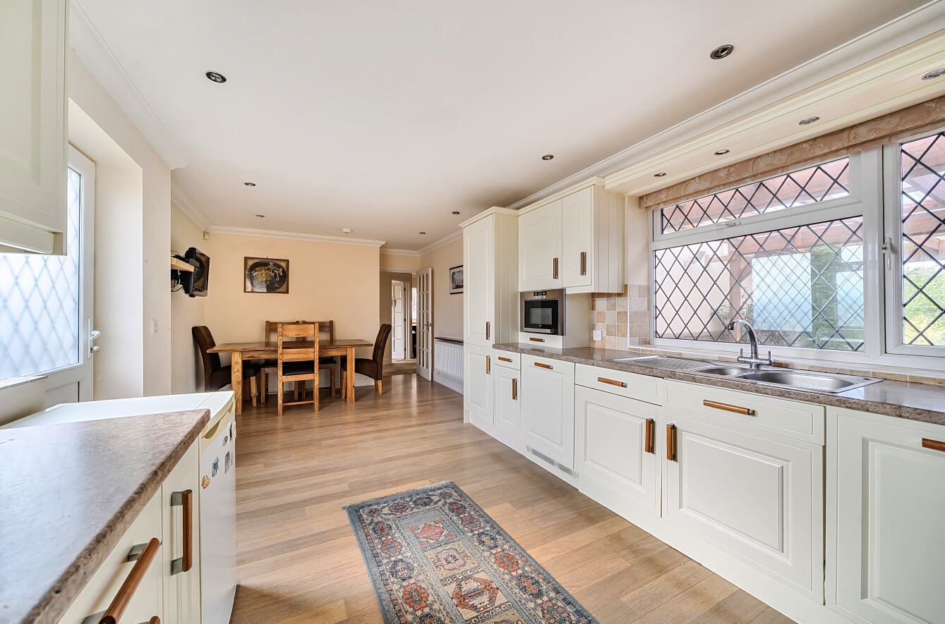 Solent Road, Hill Head, Hampshire, PO14