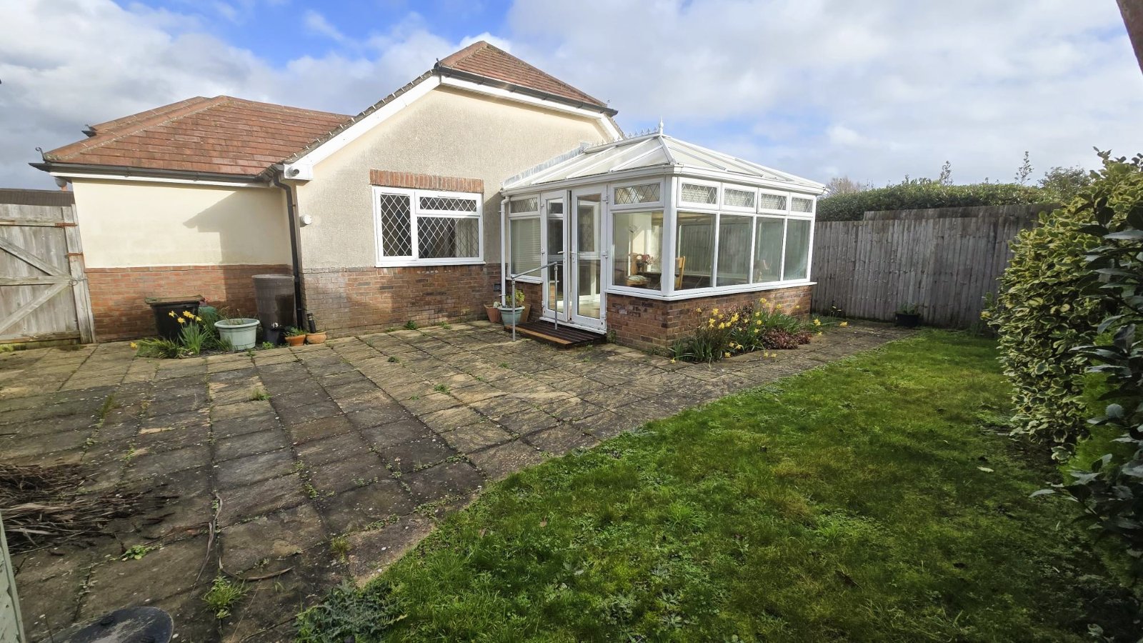 Solent Road, Hill Head, Hampshire, PO14