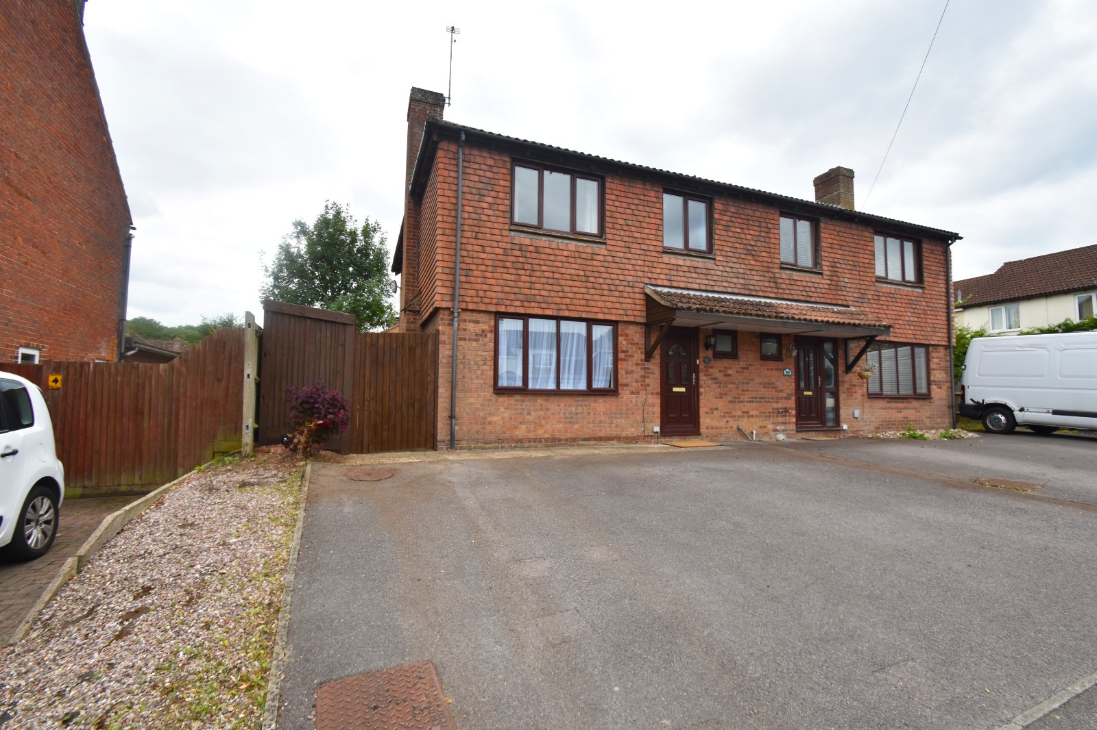 Funtley Road, Fareham, Hampshire, PO17 - Charters