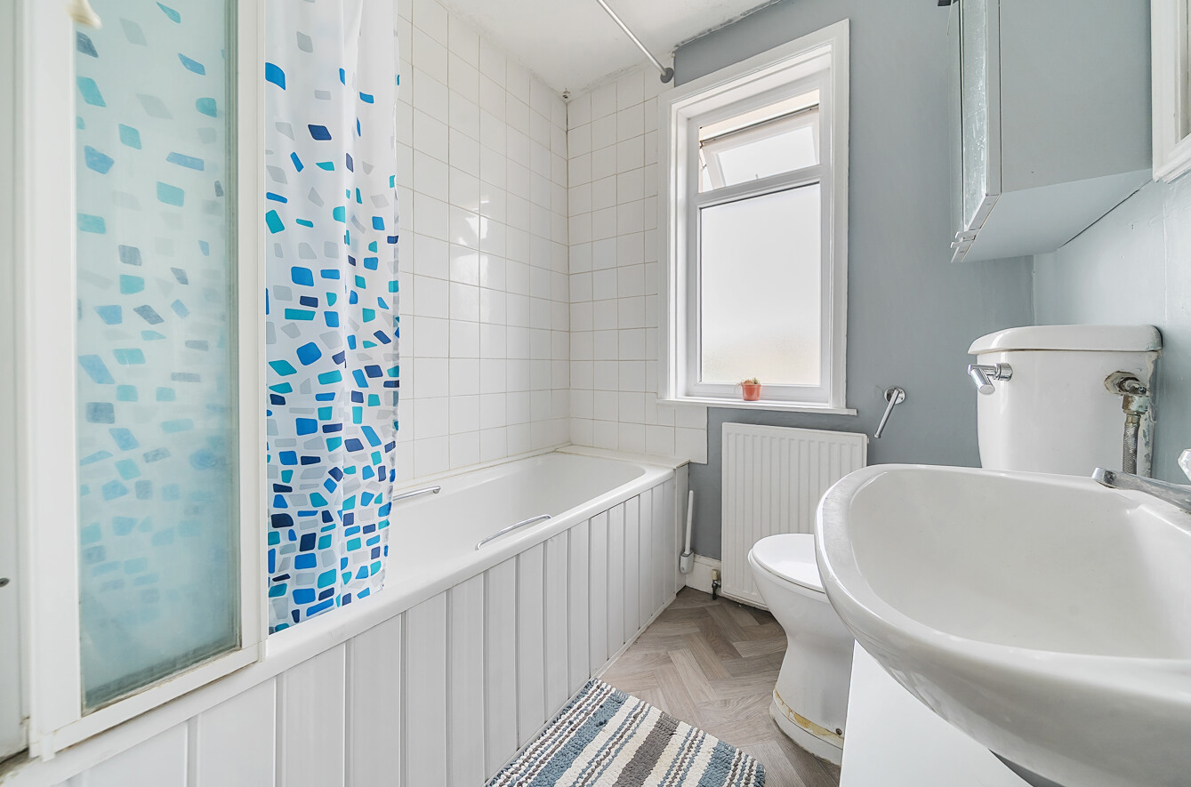 Grange Crescent, Gosport, Hampshire, PO12