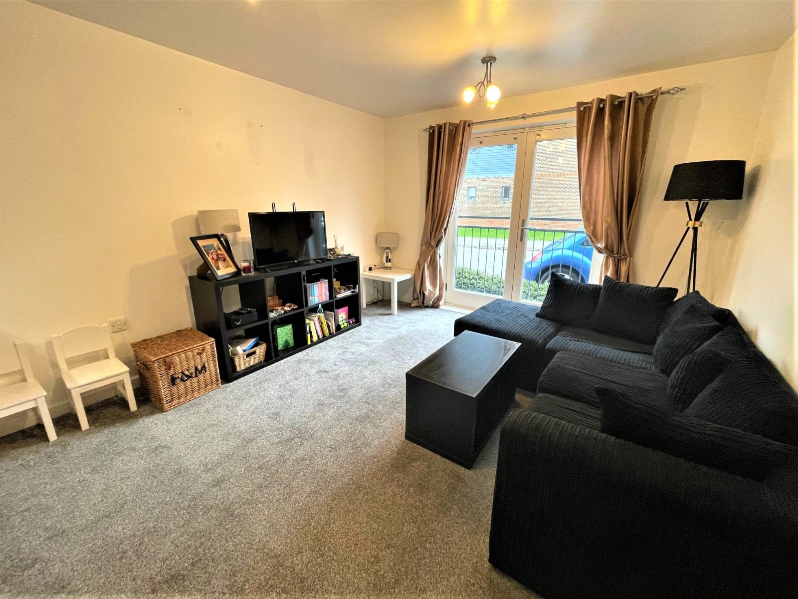 Searle Drive, Gosport, Hampshire, PO12 - Charters