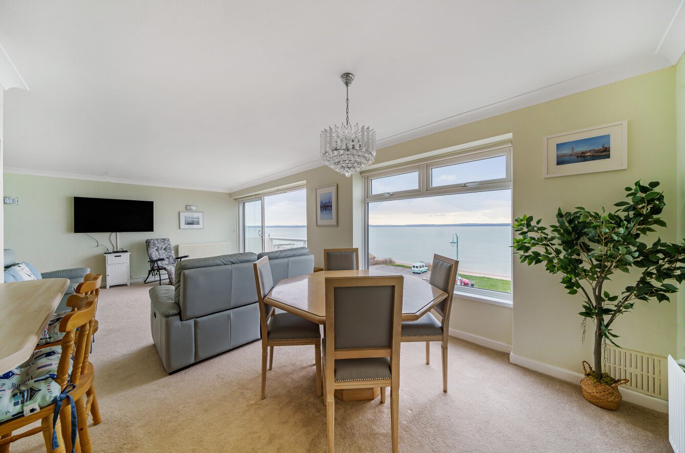 Marine Parade West, Lee-on-the-Solent, Hampshire, PO13