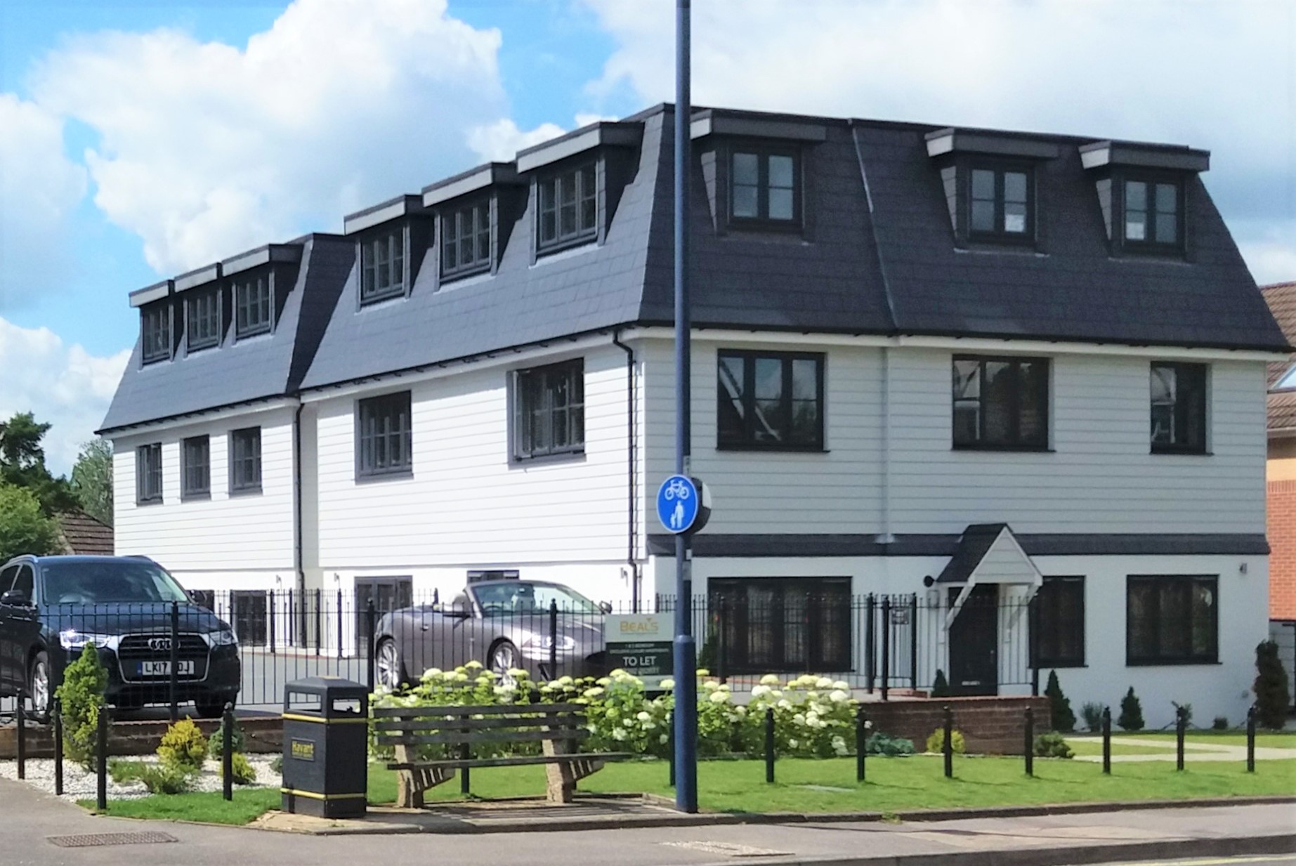 London Road, Cowplain, Waterlooville, Hampshire, PO8 - Charters