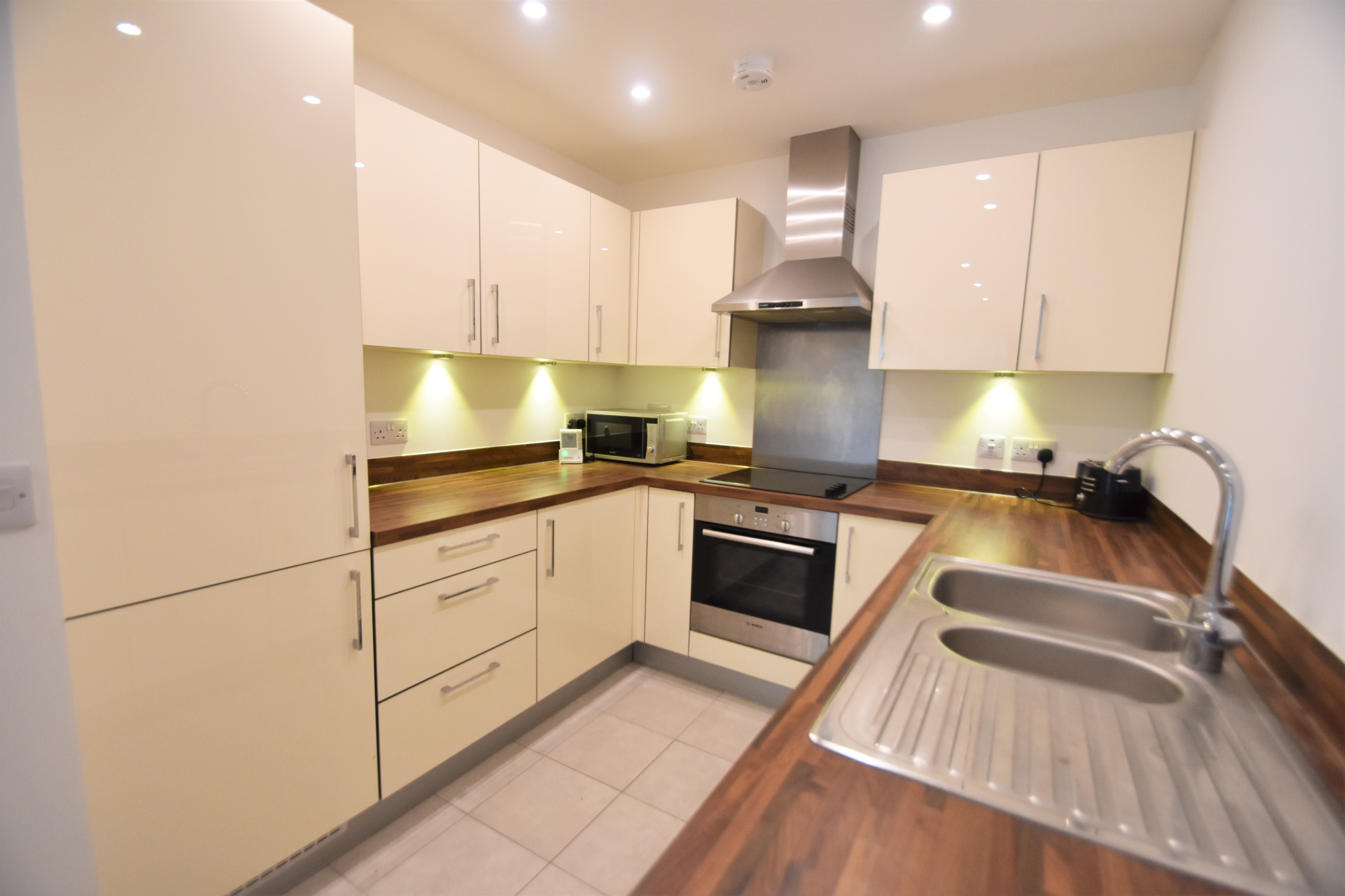 John Thornycroft Road, Woolston, Southampton, Hampshire, SO19 - Charters