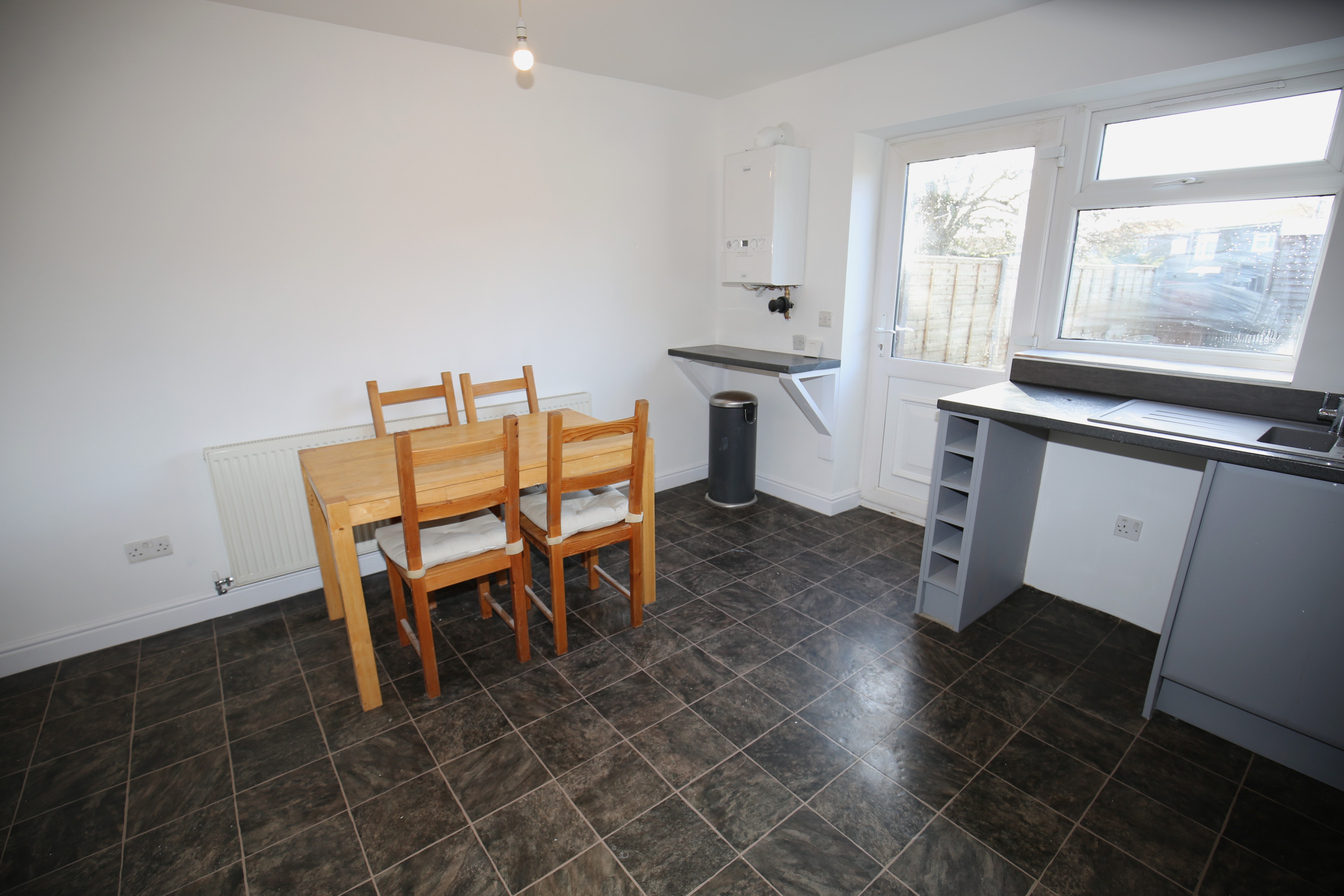 Coates Road SILVER SUB, Sholing, Southampton, Hampshire, SO19 - Charters