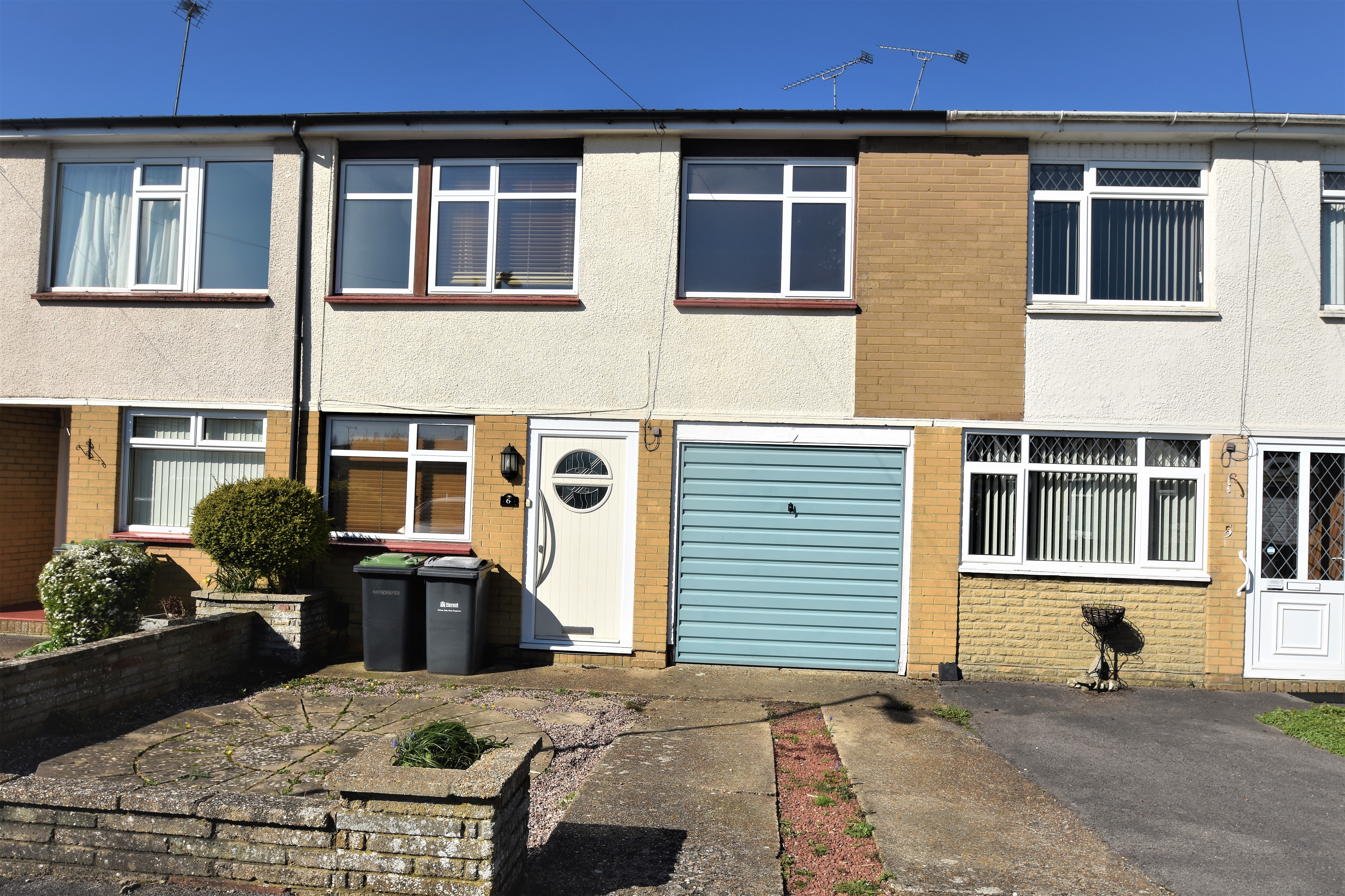 Charlesworth Gardens, Waterlooville, Hampshire, PO7