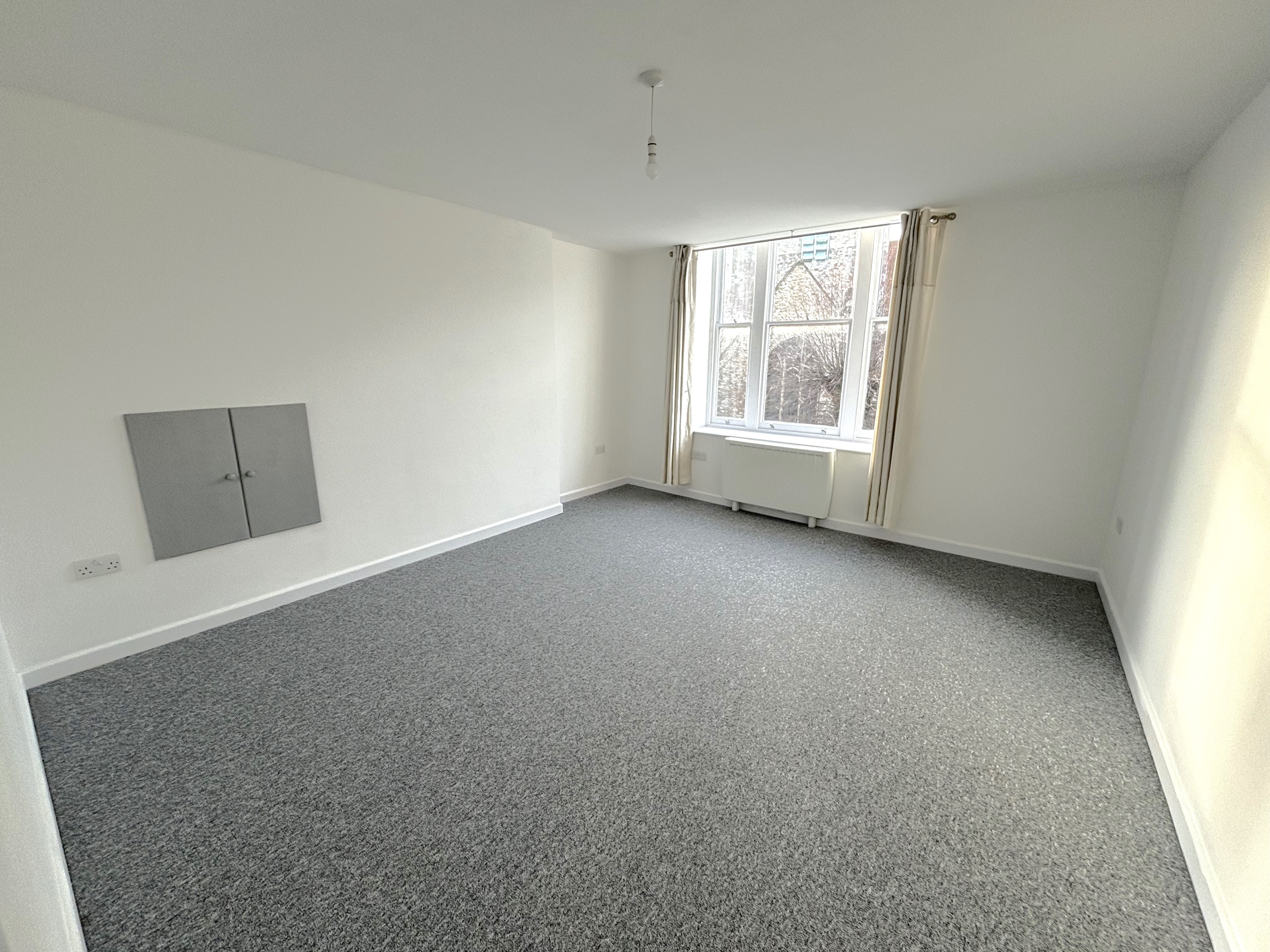 West Street, Havant, Hampshire, PO9 - Charters