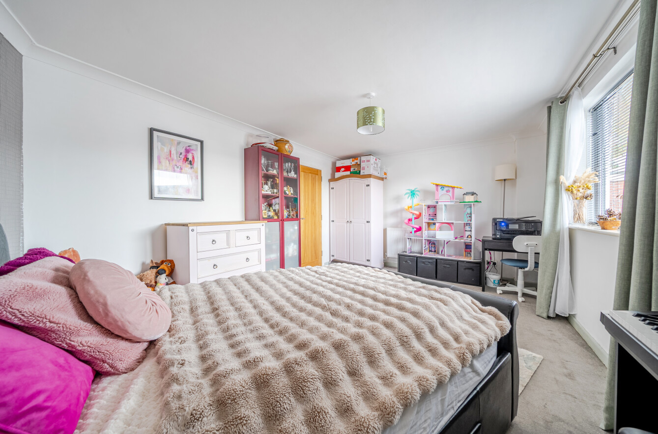 West Street, Havant, Hampshire, PO9