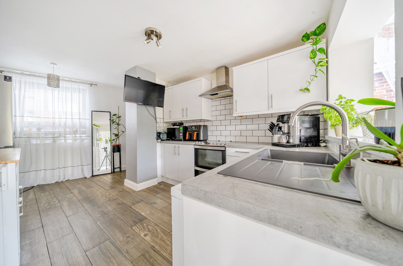West Street, Havant, Hampshire, PO9