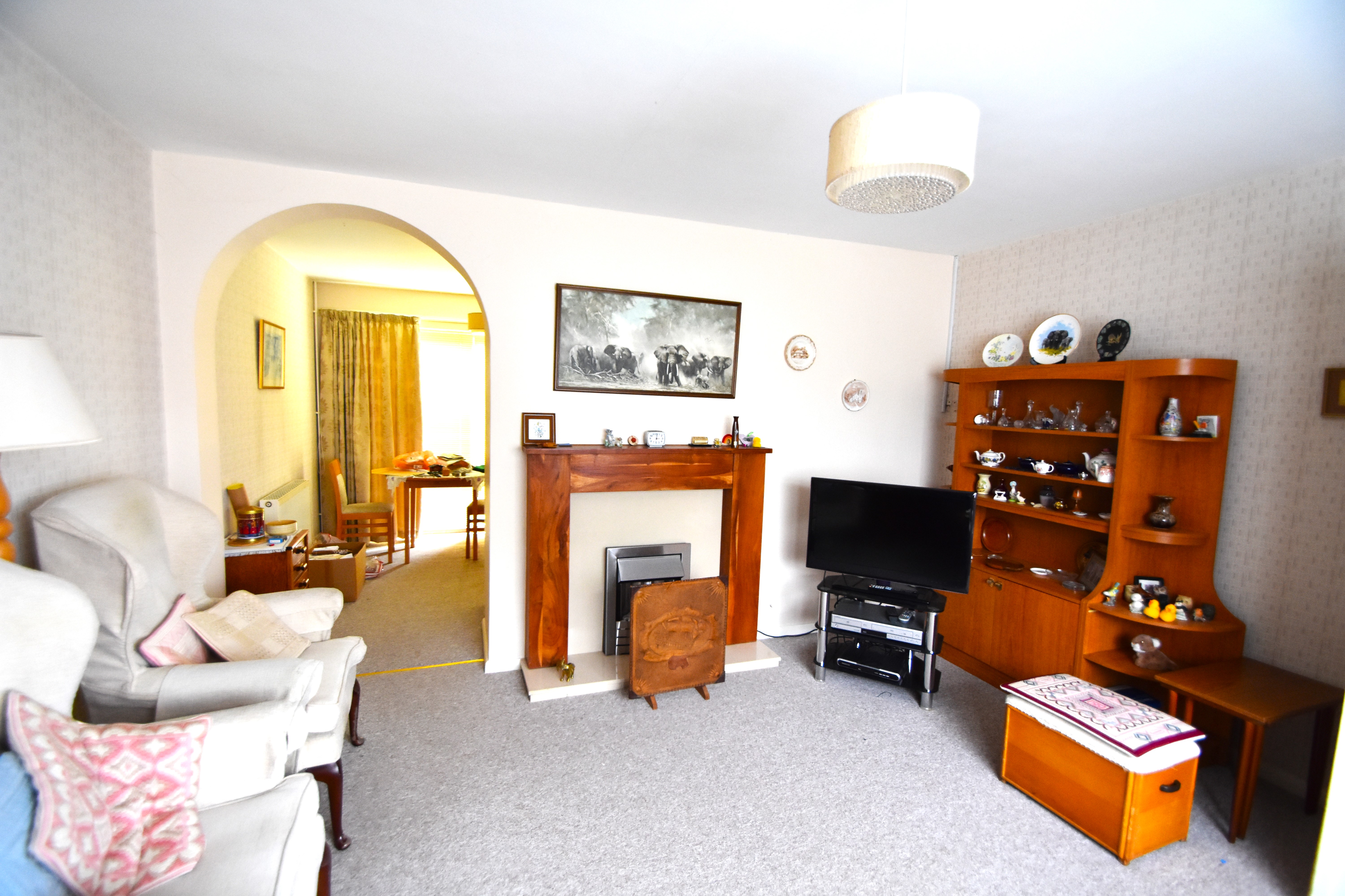 Hooks Lane, Havant, PO9 - Charters