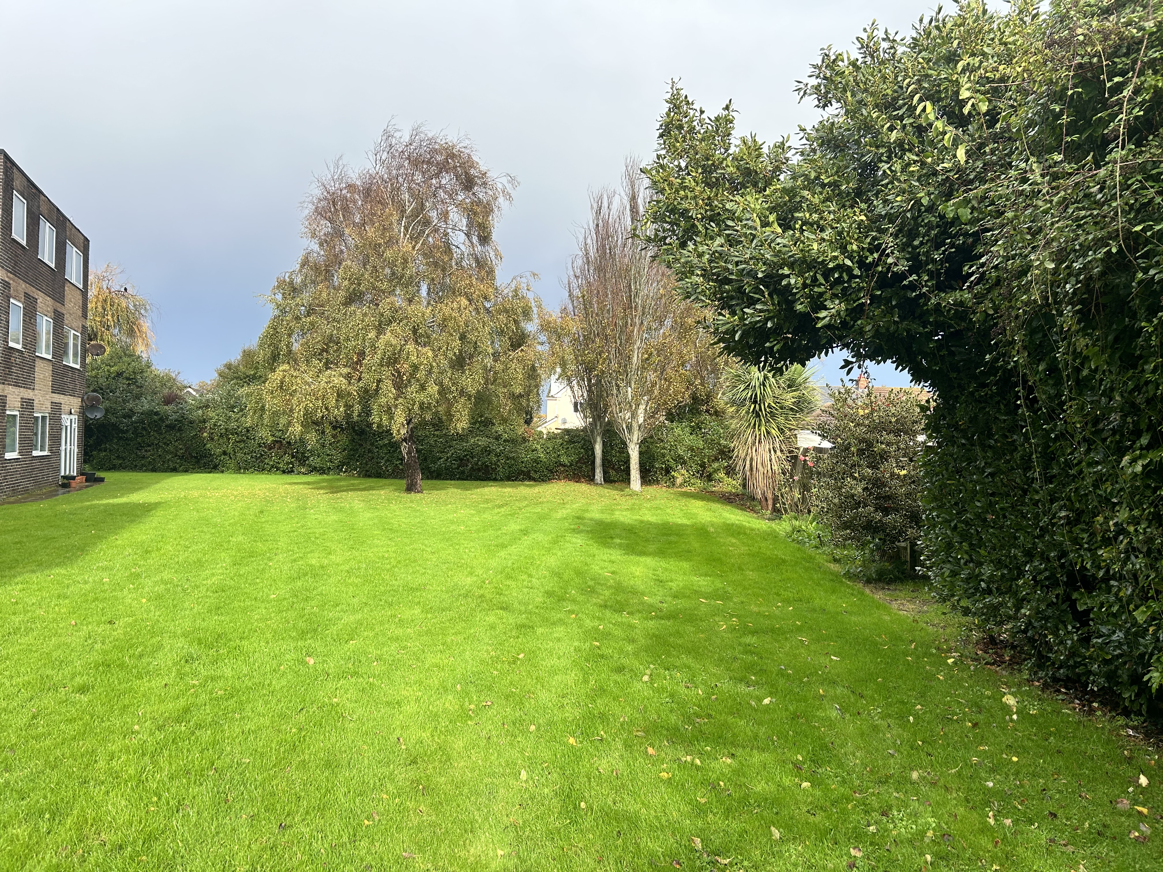 Rails Lane, Hayling Island, PO11 - Charters