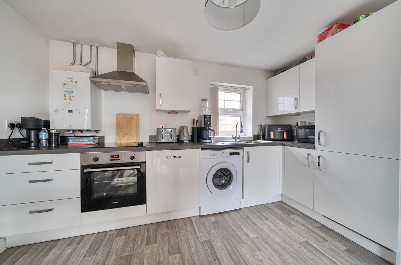 Seal Close, Havant, Hampshire, PO9 Seal Close, Havant, Hampshire, PO9 - Charters