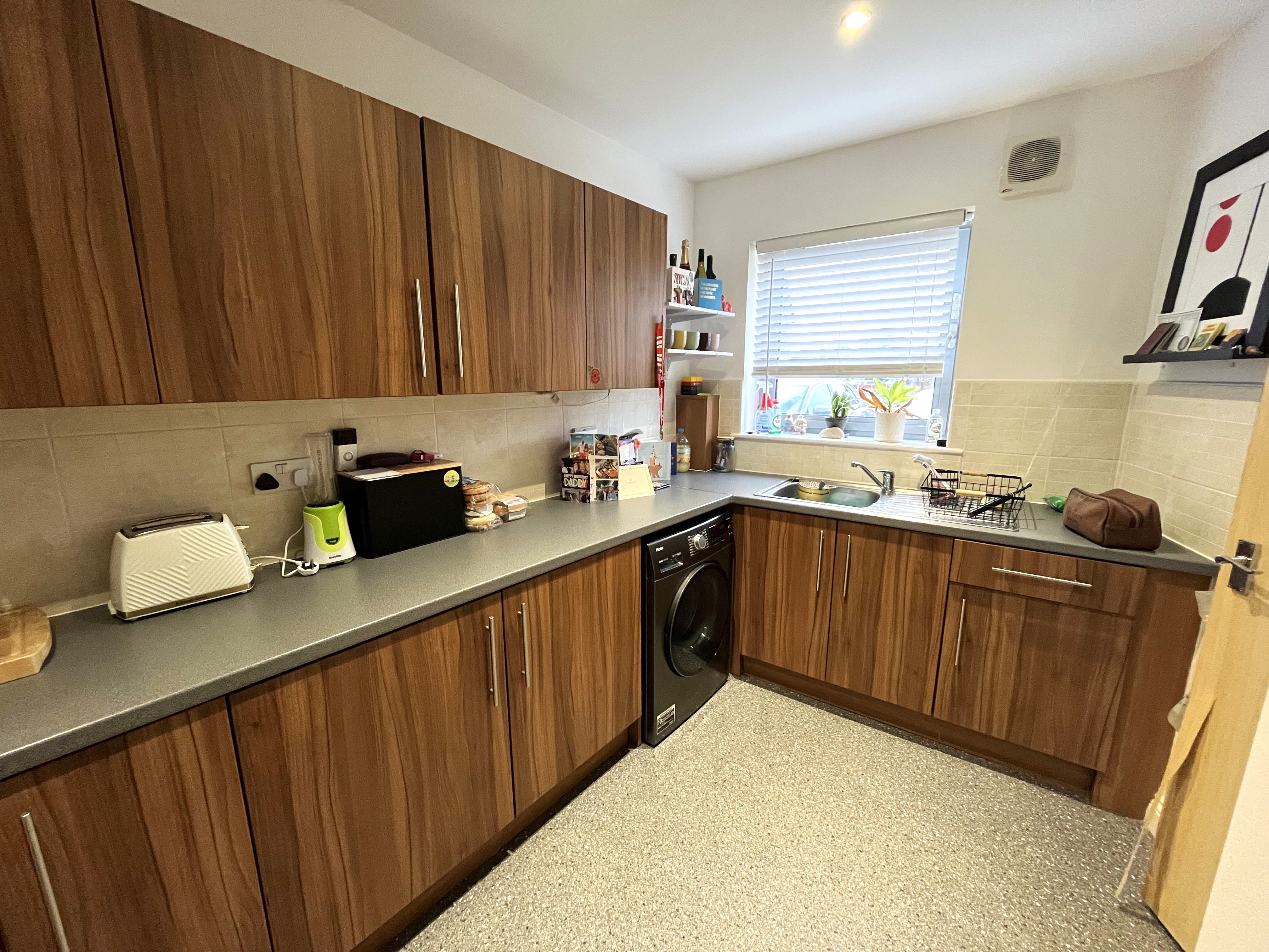 Finley Place, Havant, Hampshire, PO9 - Charters