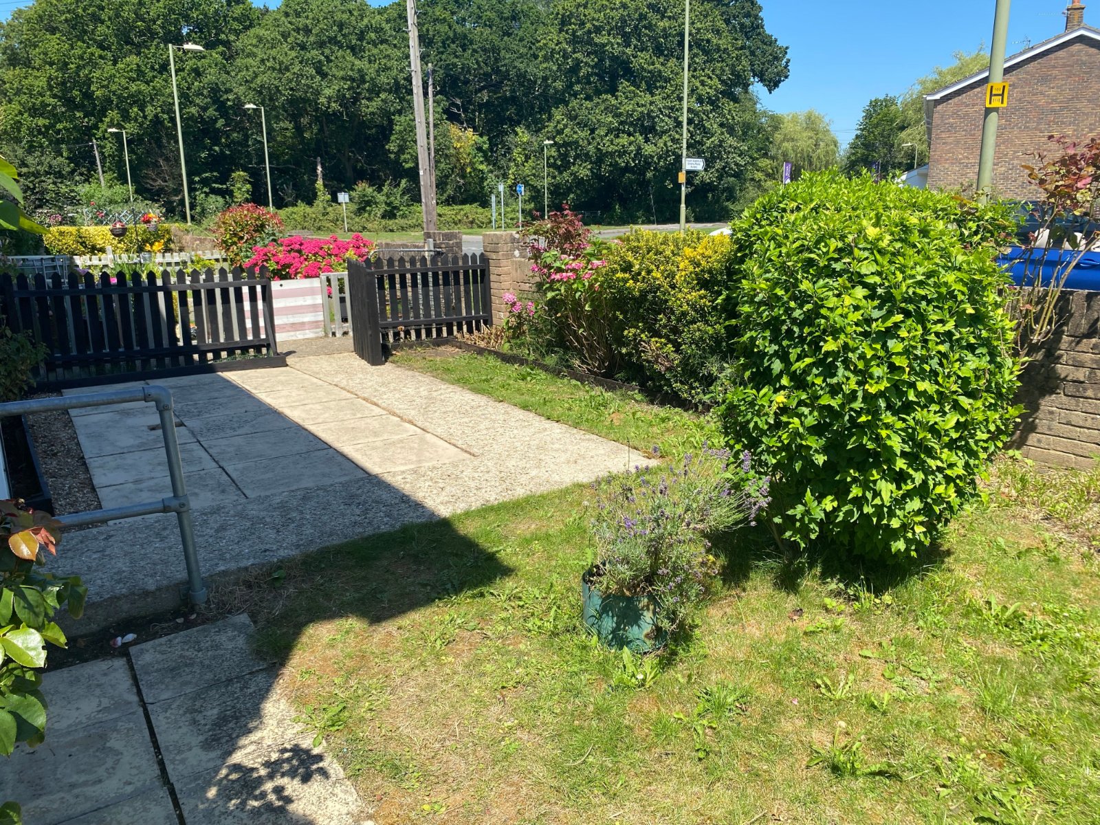 Wakefords Way, Havant, Hampshire, PO9 - Charters