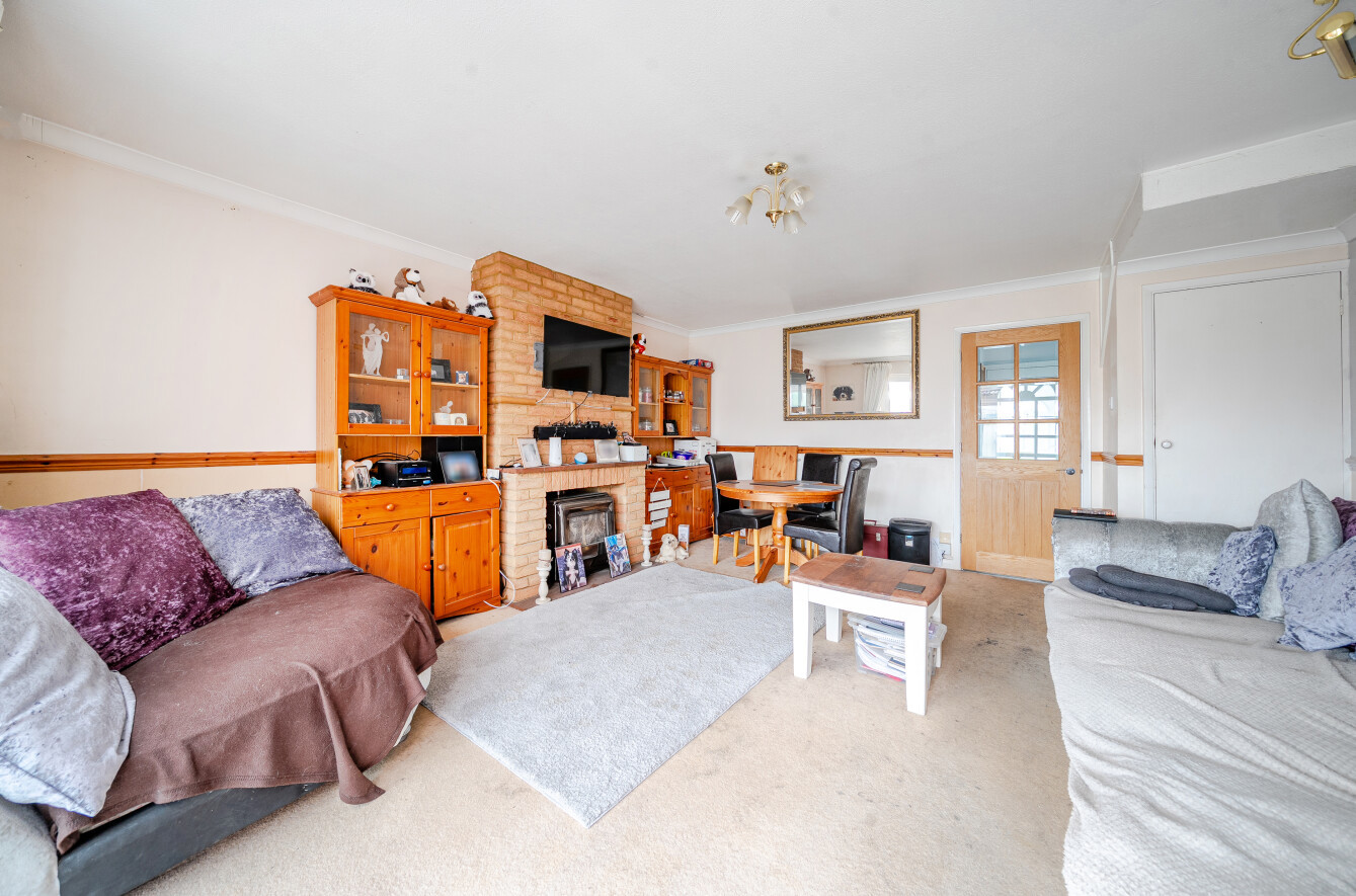 Hillmead Gardens, Havant, Hampshire, PO9