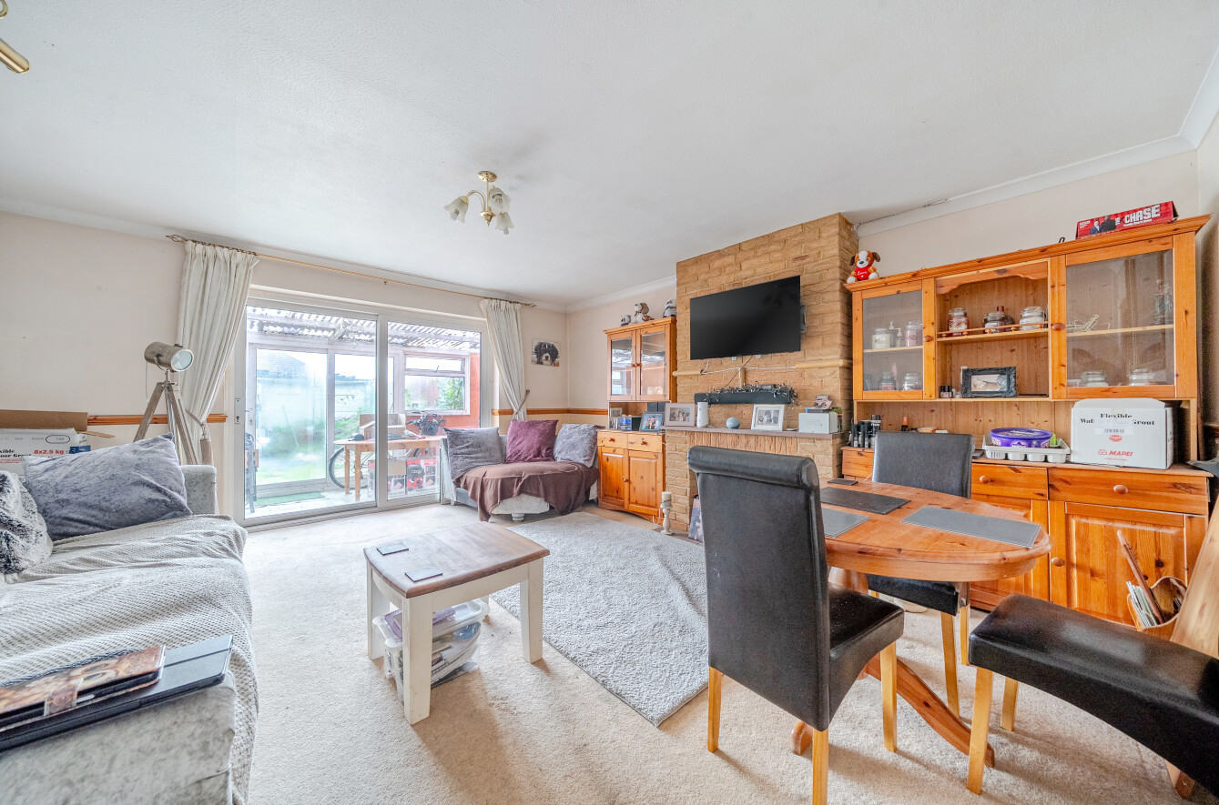 Hillmead Gardens, Havant, Hampshire, PO9