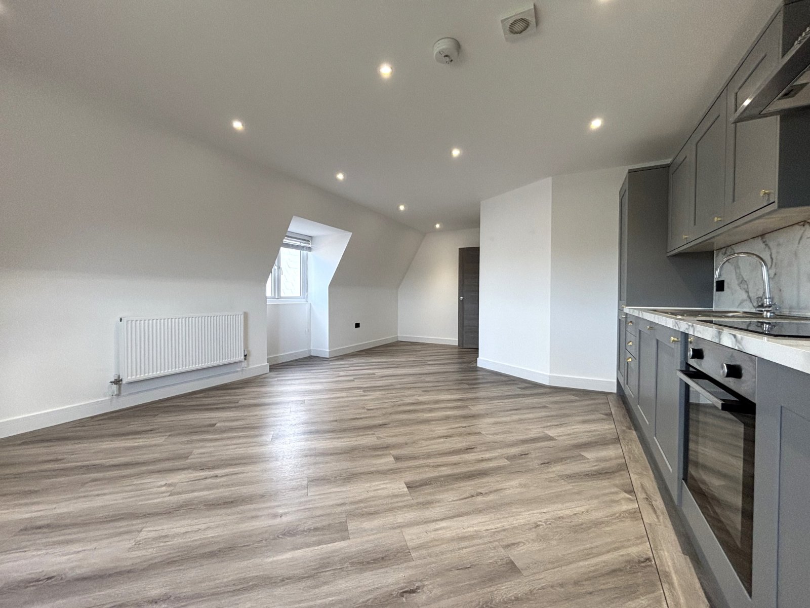 New Lane, Havant, Hampshire, PO9 - Charters