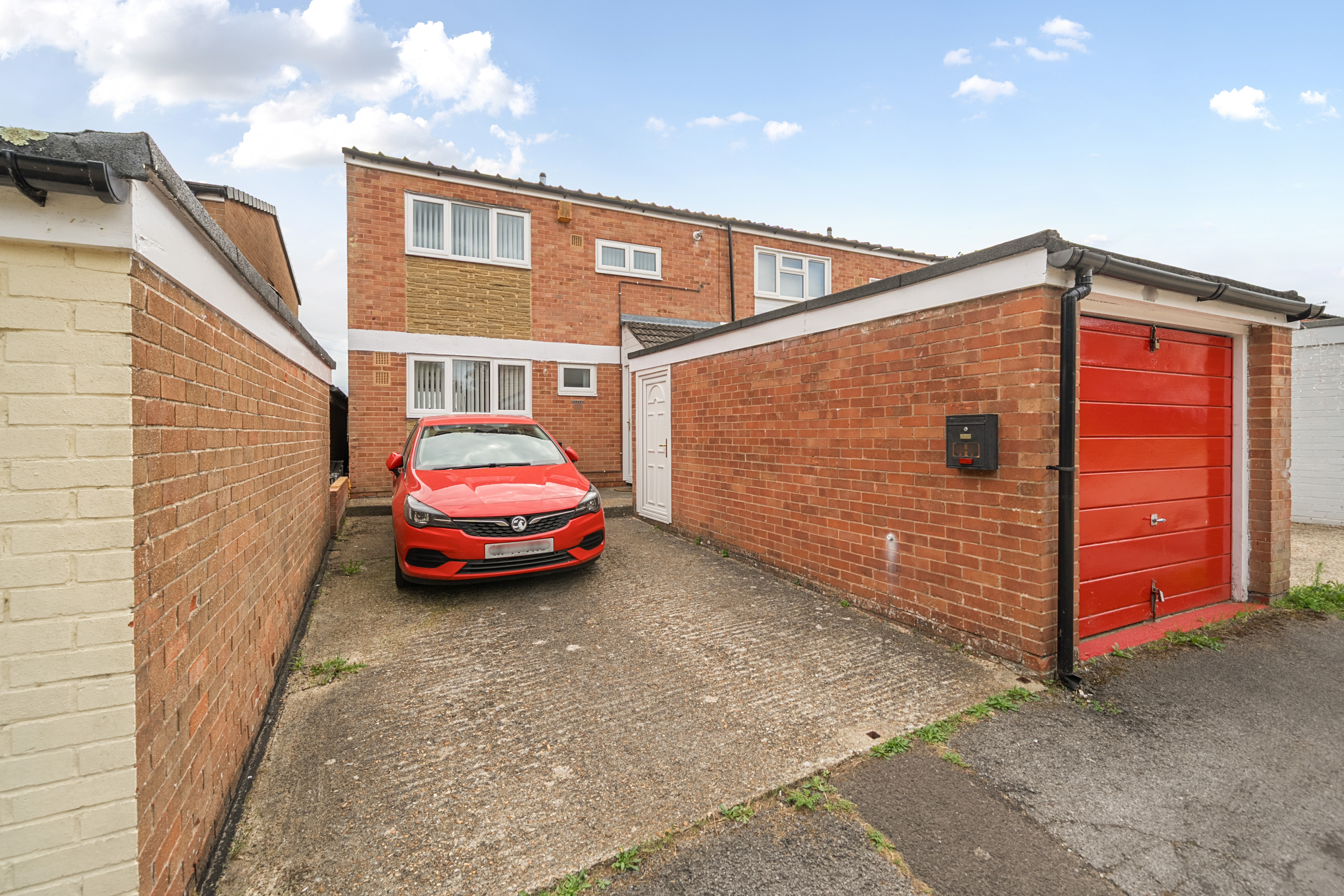 Larkwhistle Walk, Havant, Hampshire, PO9