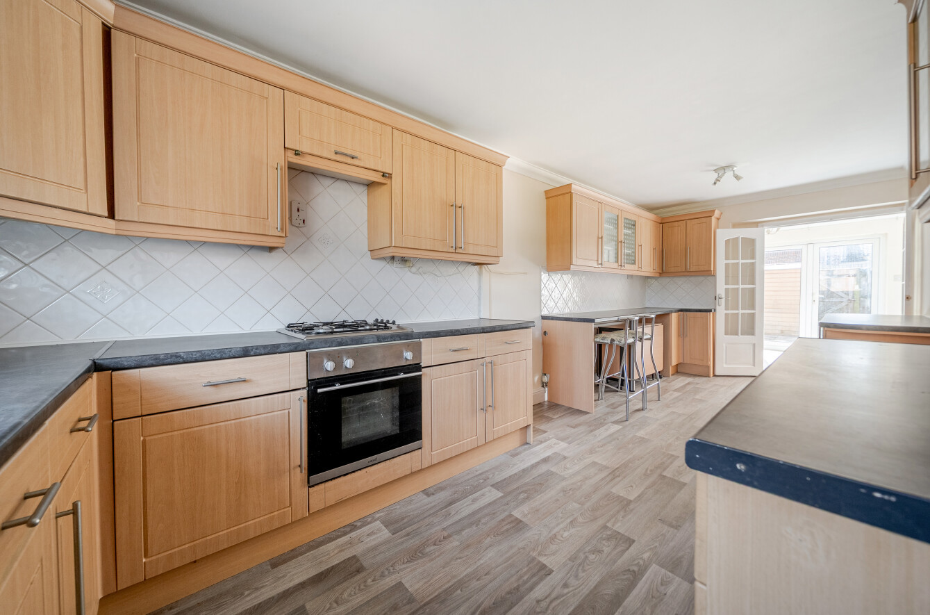 Purcell Close, Waterlooville, Hampshire, PO7 - Charters