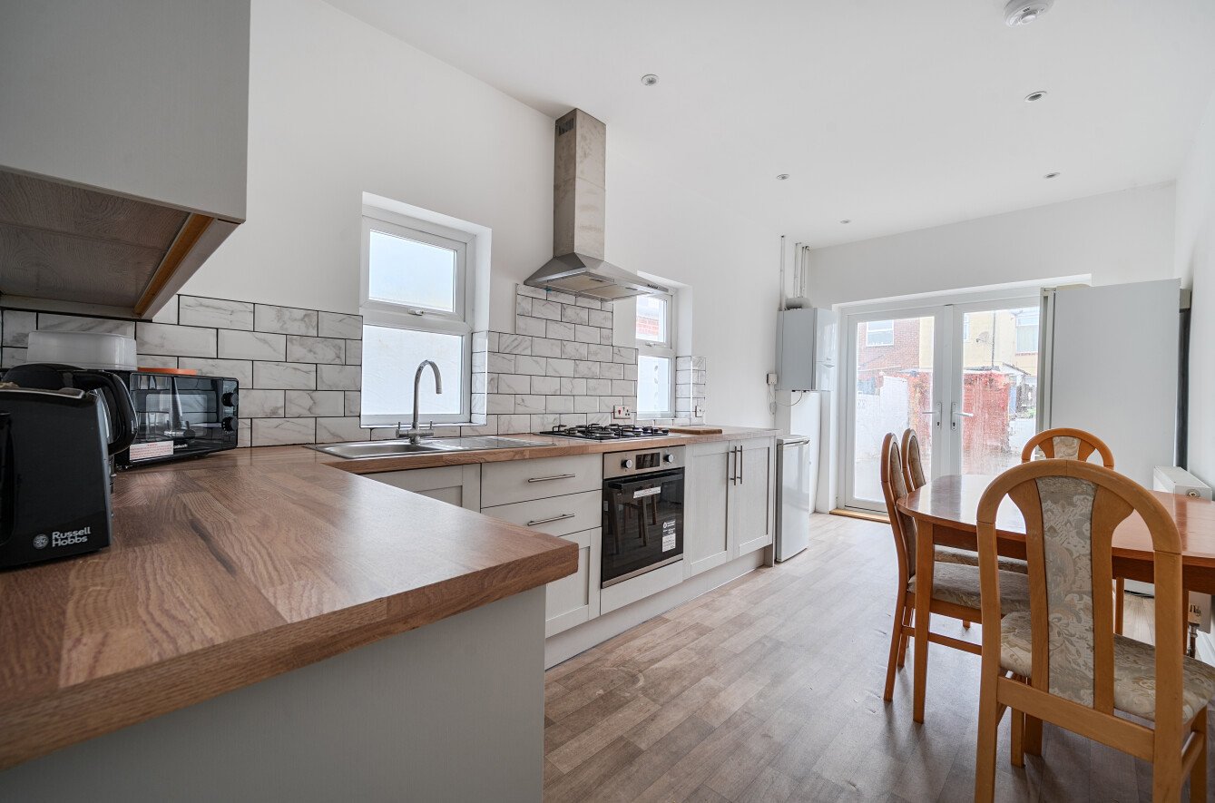 Cressy Road, Portsmouth, Hampshire, PO2 - Charters