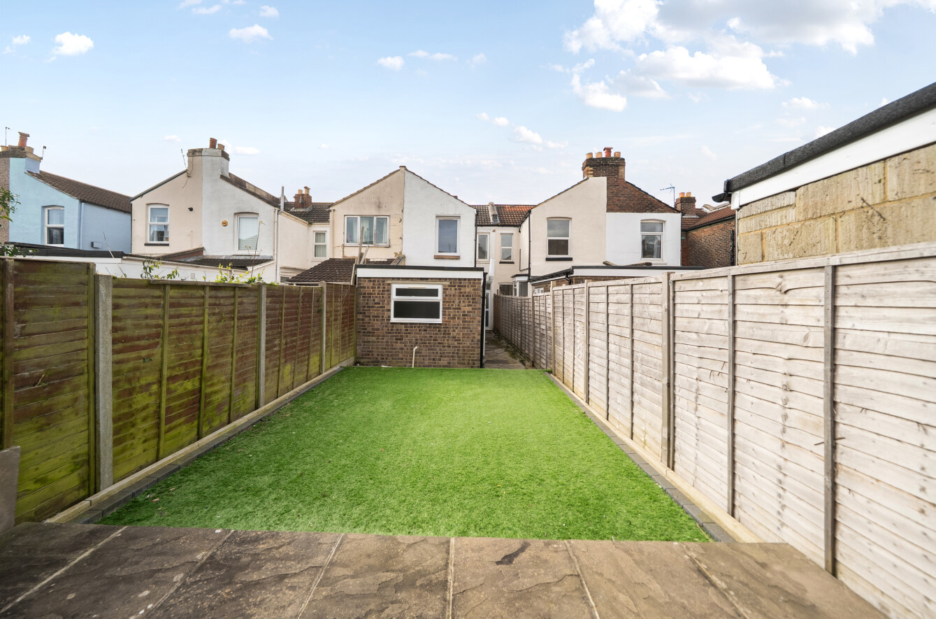 Nelson Avenue, Portsmouth, Hampshire, PO2 - Charters