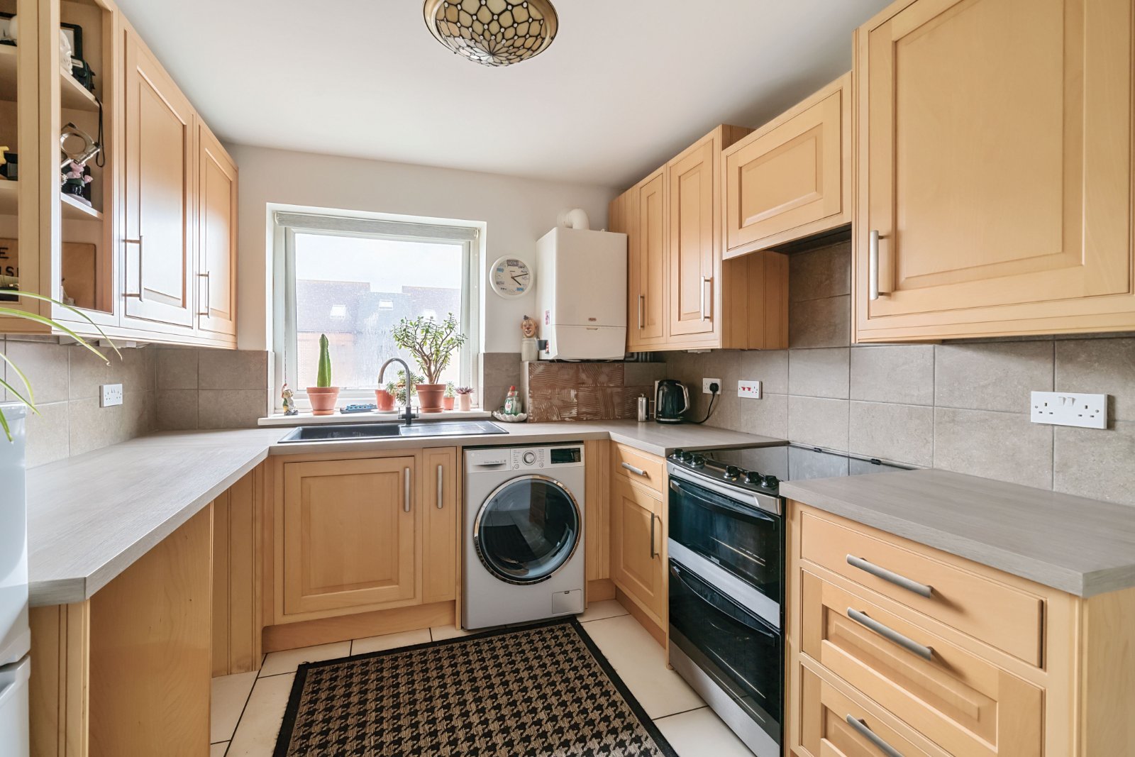 Horse Sands Close, Southsea, Hampshire, PO4 - Charters