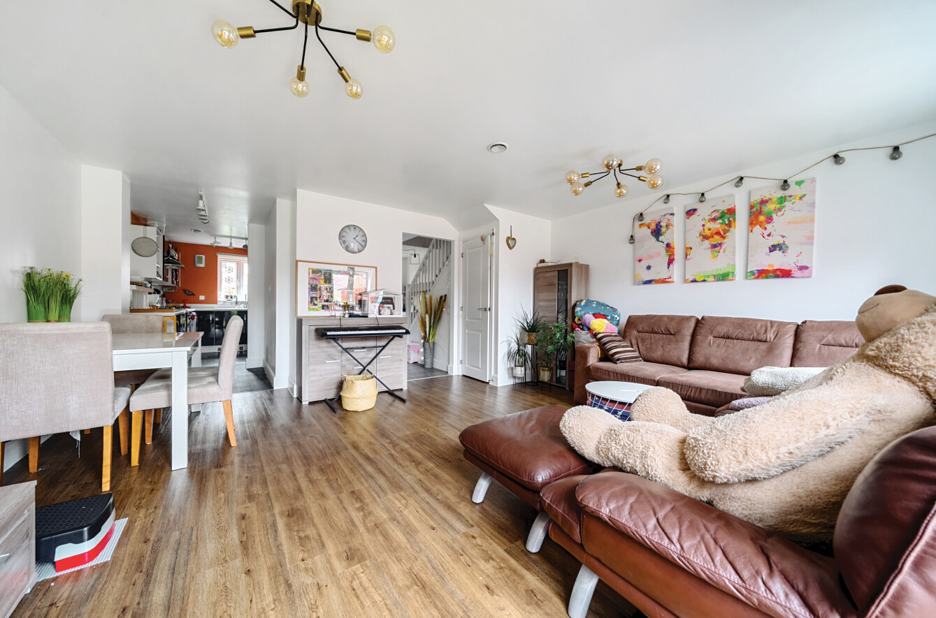 Rothschild Drive, Sarisbury Green, Southampton, Hampshire, SO31