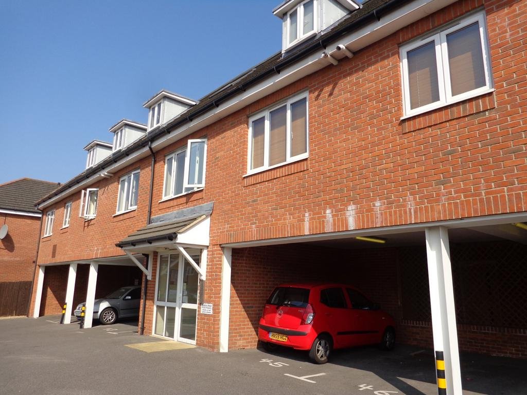 Middleton Mews, Park Gate, Station Road, Southampton, SO31
