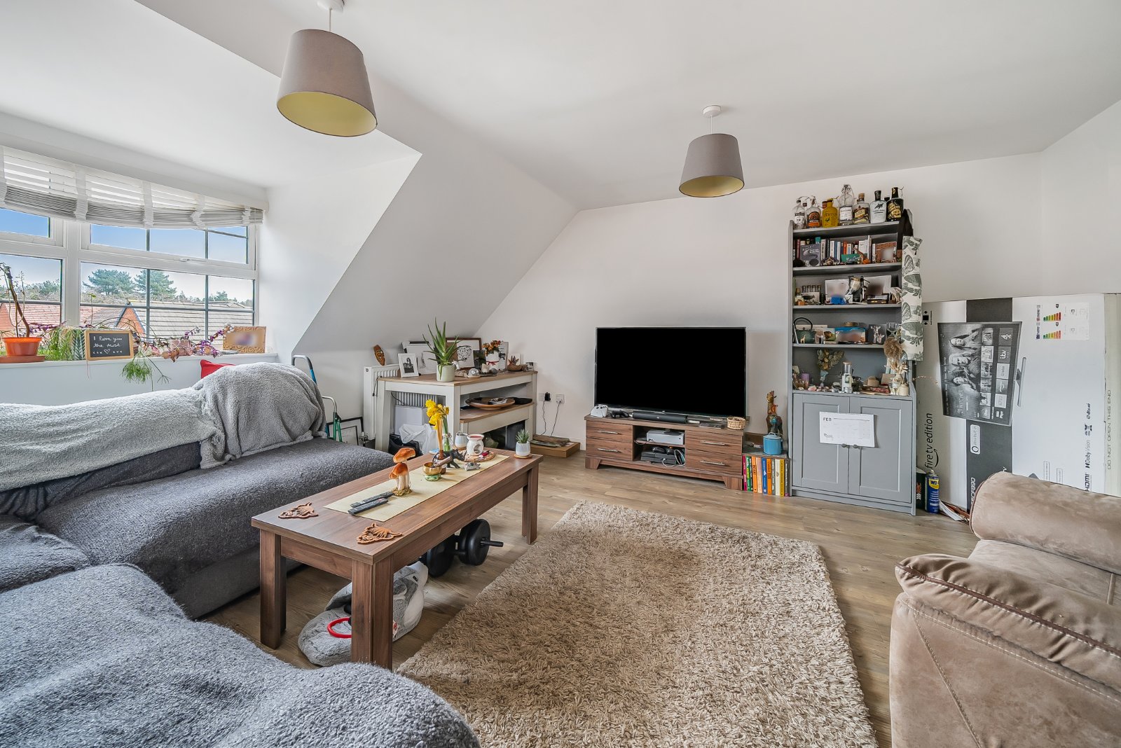 Gloucester Drive, Sarisbury Green, Southampton, Hants, SO31 - Charters