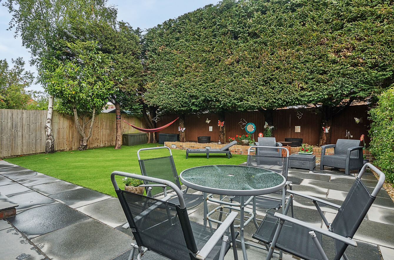 Bridge Road, Sarisbury Green, Hampshire, SO31