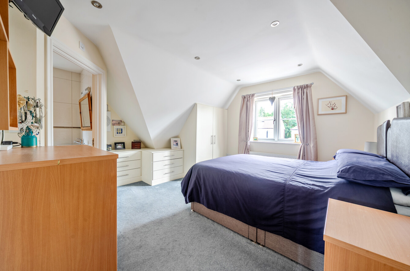 Bridge Road, Sarisbury Green, Hampshire, SO31