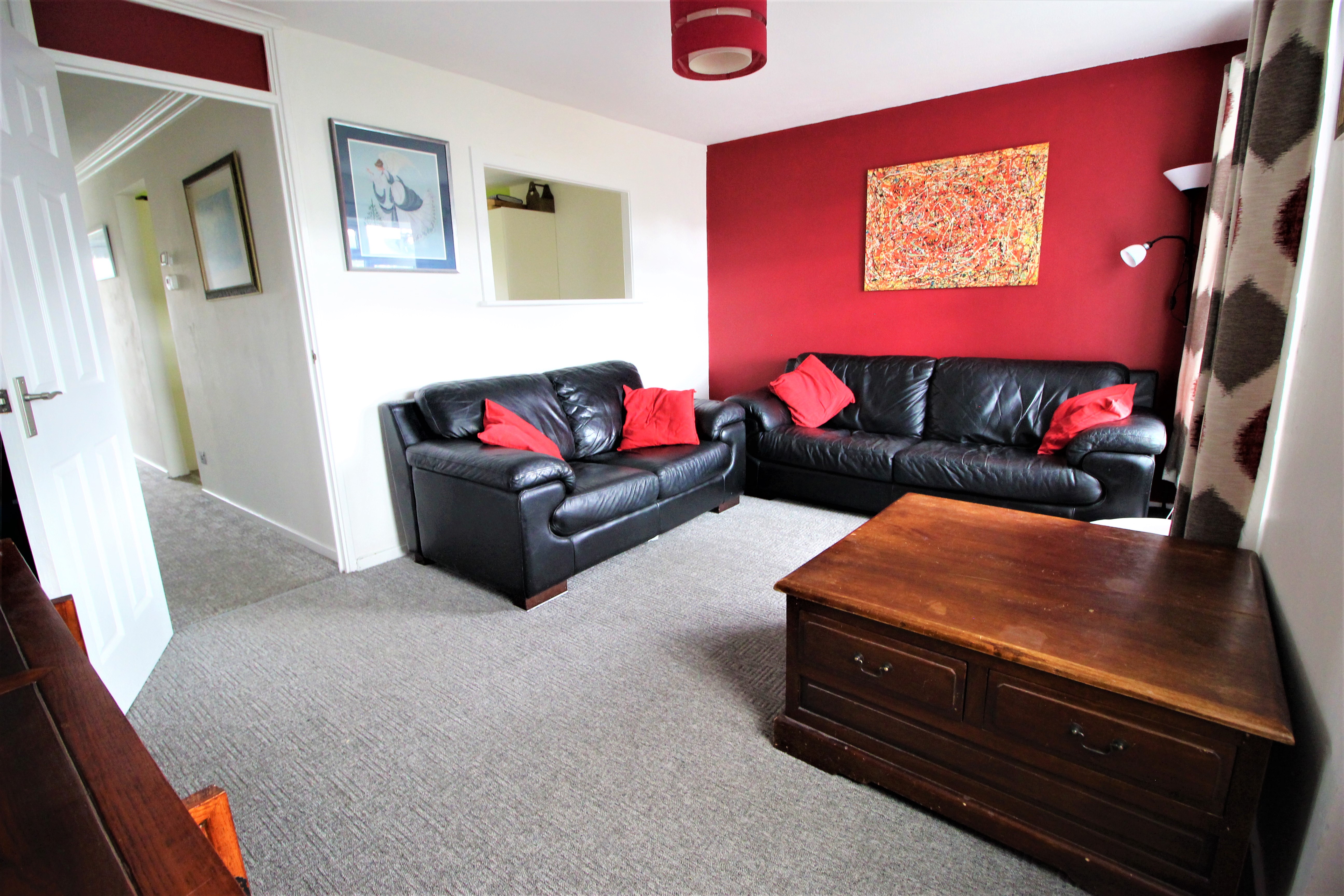 Drake Close, Park Gate, Southampton, SO31 - Charters