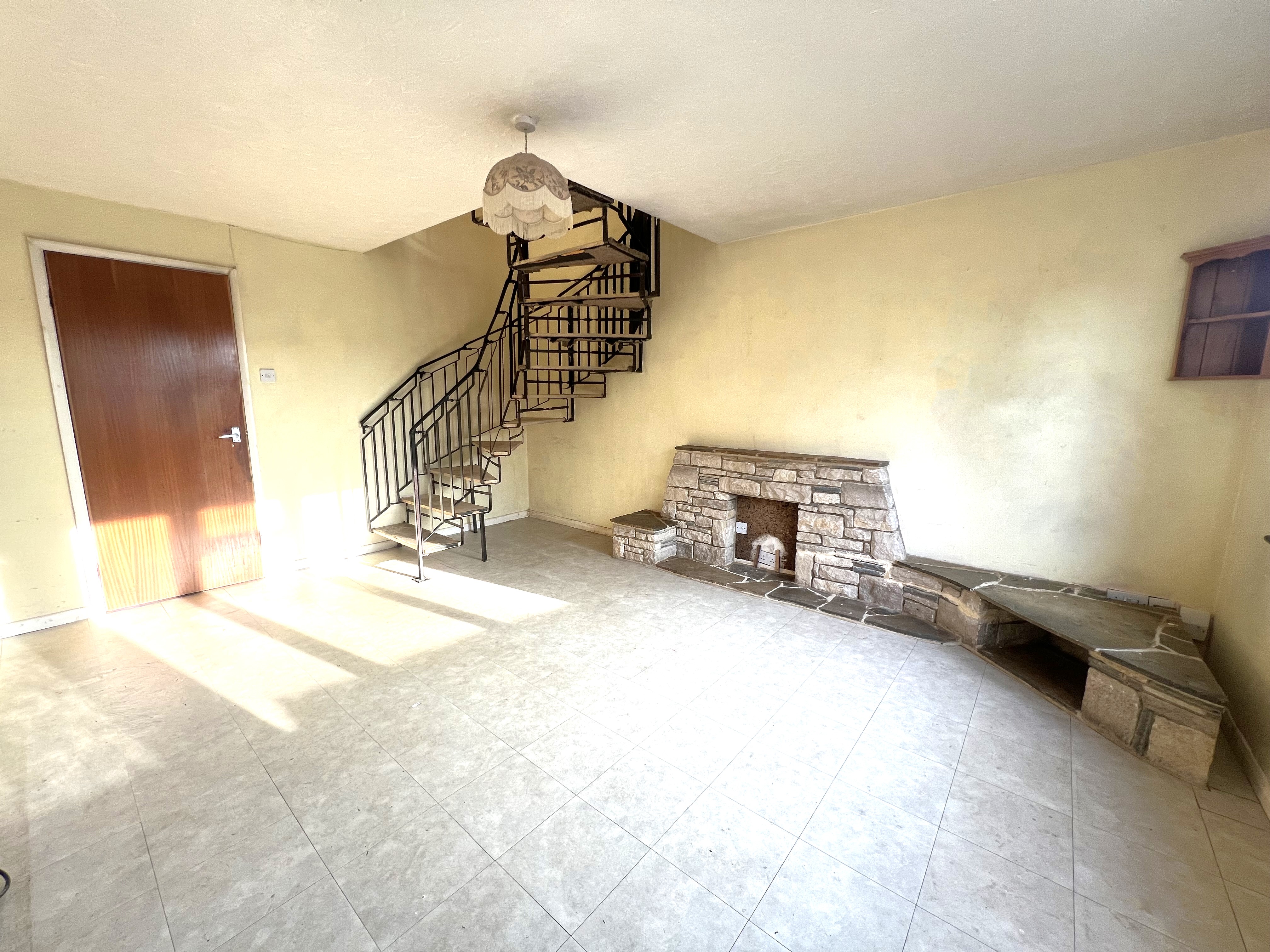 Course Park Crescent, Titchfield Common, Fareham, PO14 - Charters