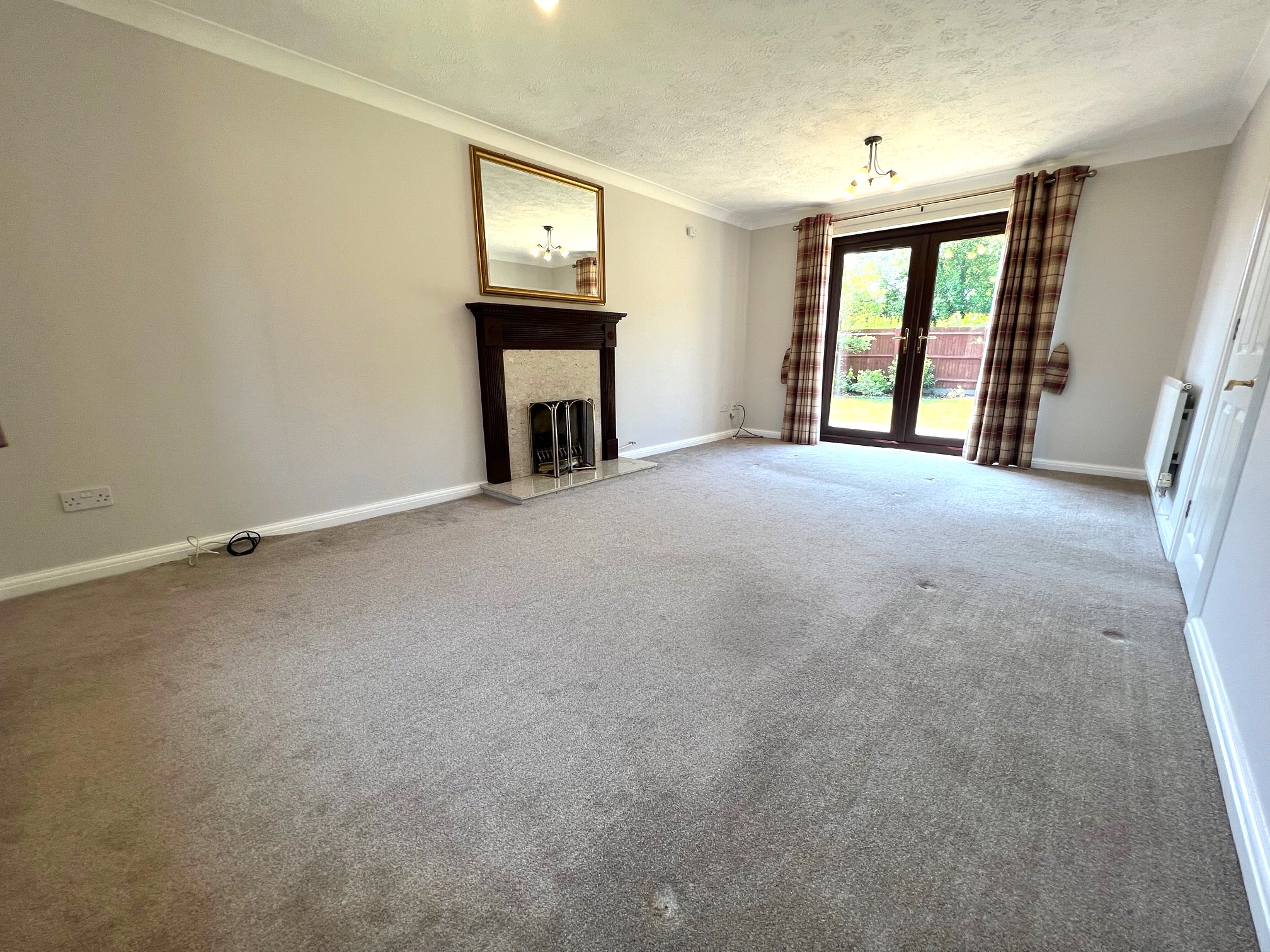 Elliot Rise, Hedge End, Southampton, Hampshire, SO30 - Charters