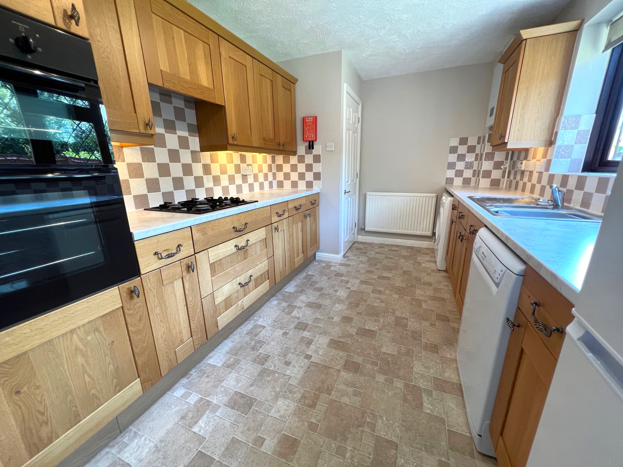 Elliot Rise, Hedge End, Southampton, Hampshire, SO30 - Charters