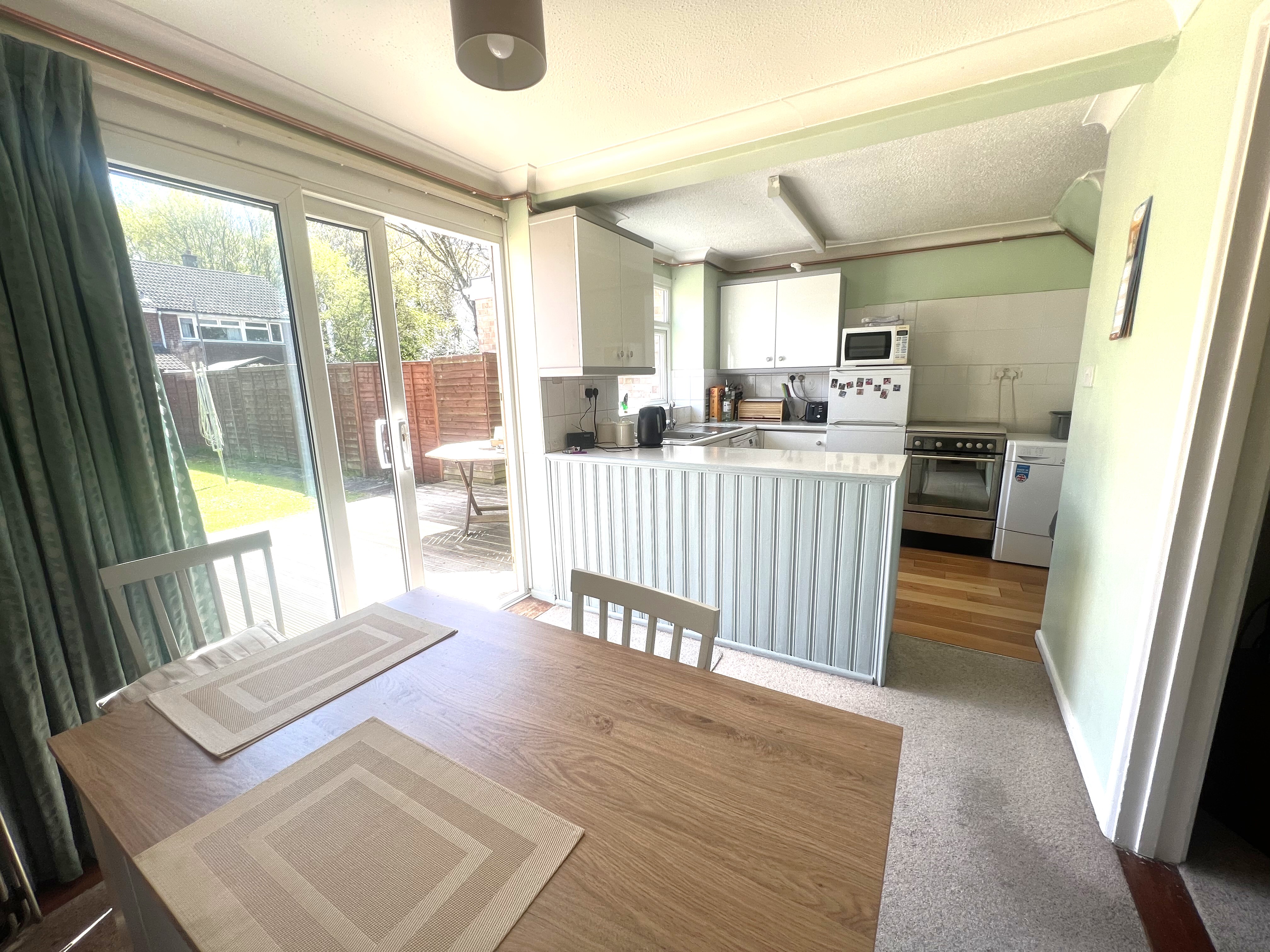 Westbrook Close, Park Gate, Southampton, SO31 - Charters