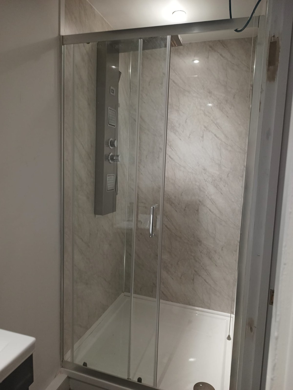 Cambrian Close, Bursledon, Southampton, Hampshire, SO31 - Charters