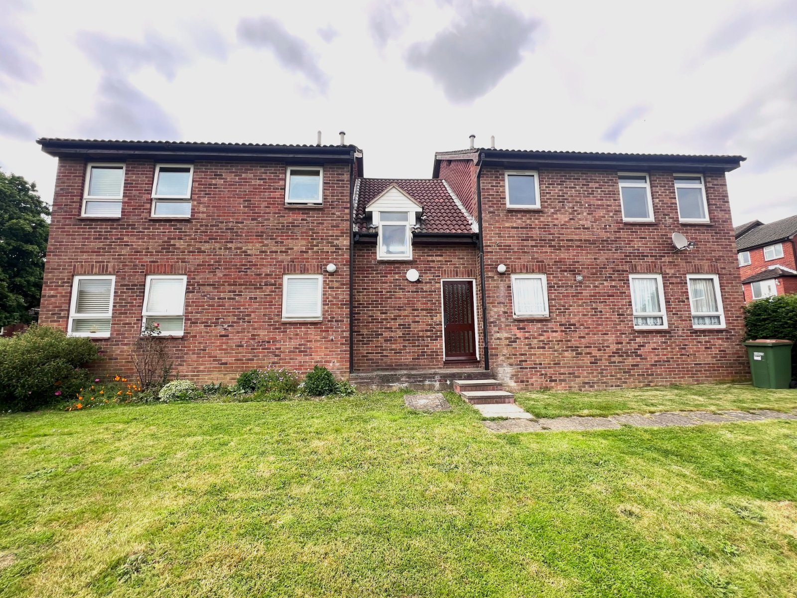 Lancaster Close, Bursledon, Southampton, Hampshire, SO31