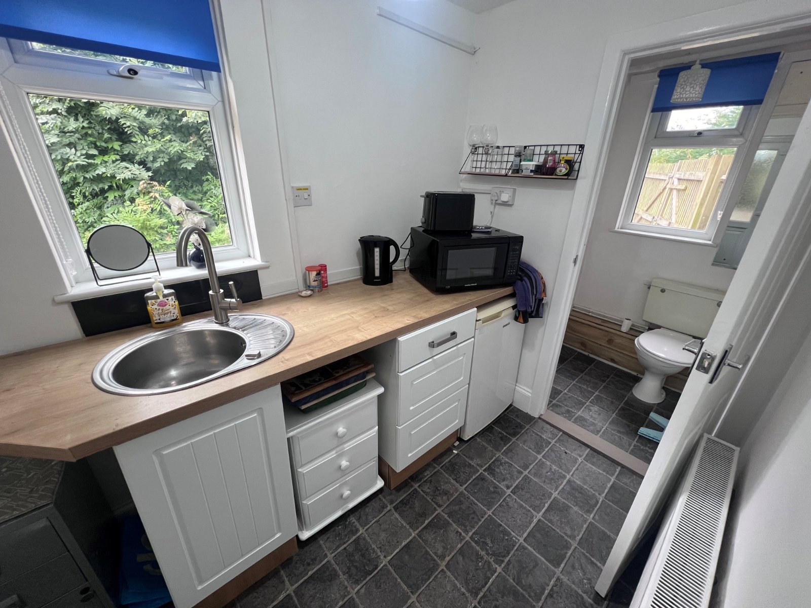 Brookside Drive, Sarisbury Green, Southampton, Hampshire, SO31 Brookside Drive, Sarisbury Green, Southampton, Hampshire, SO31 - Charters