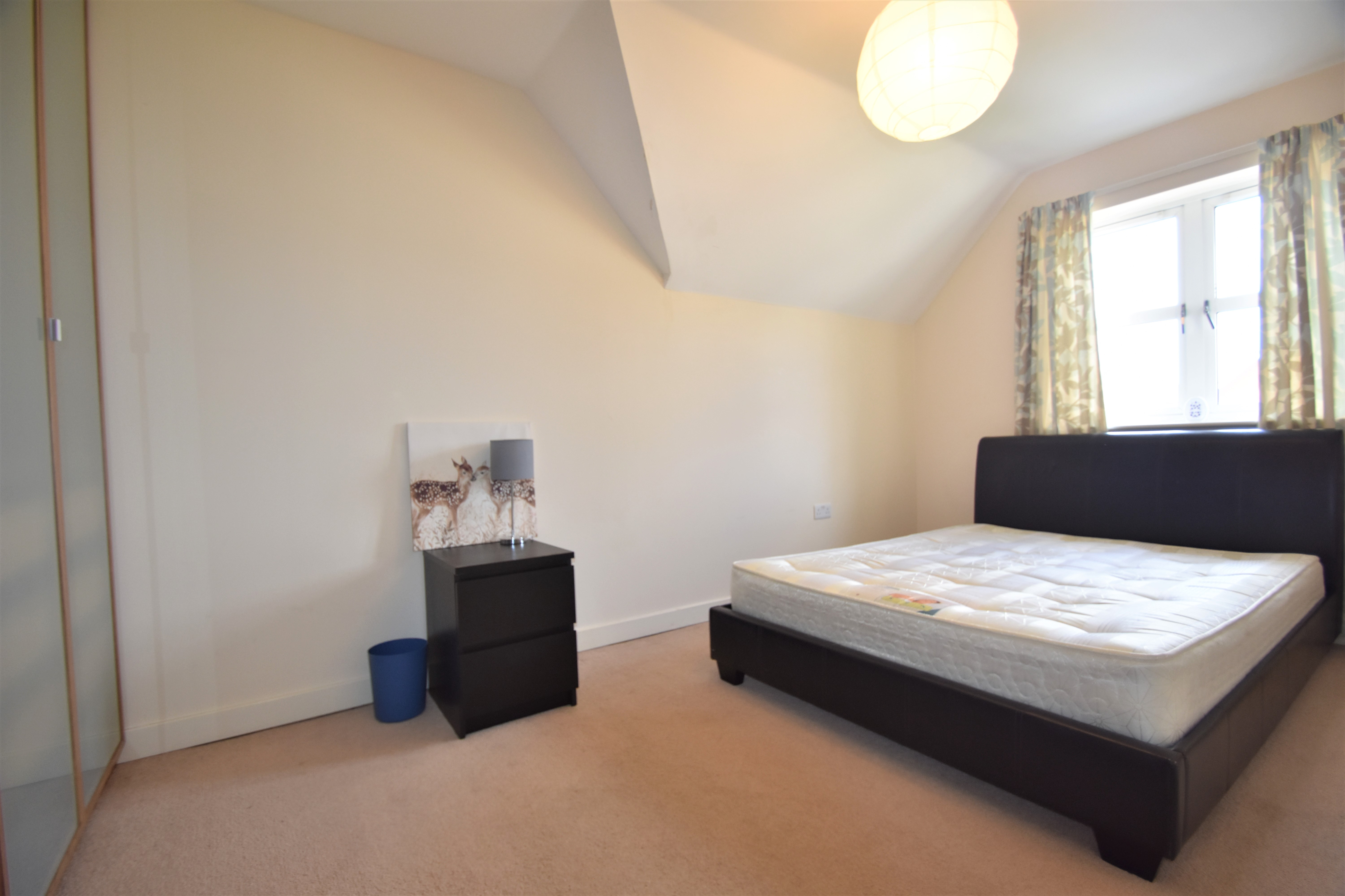 St James Street, Portsmouth, Southsea, Hampshire, PO1